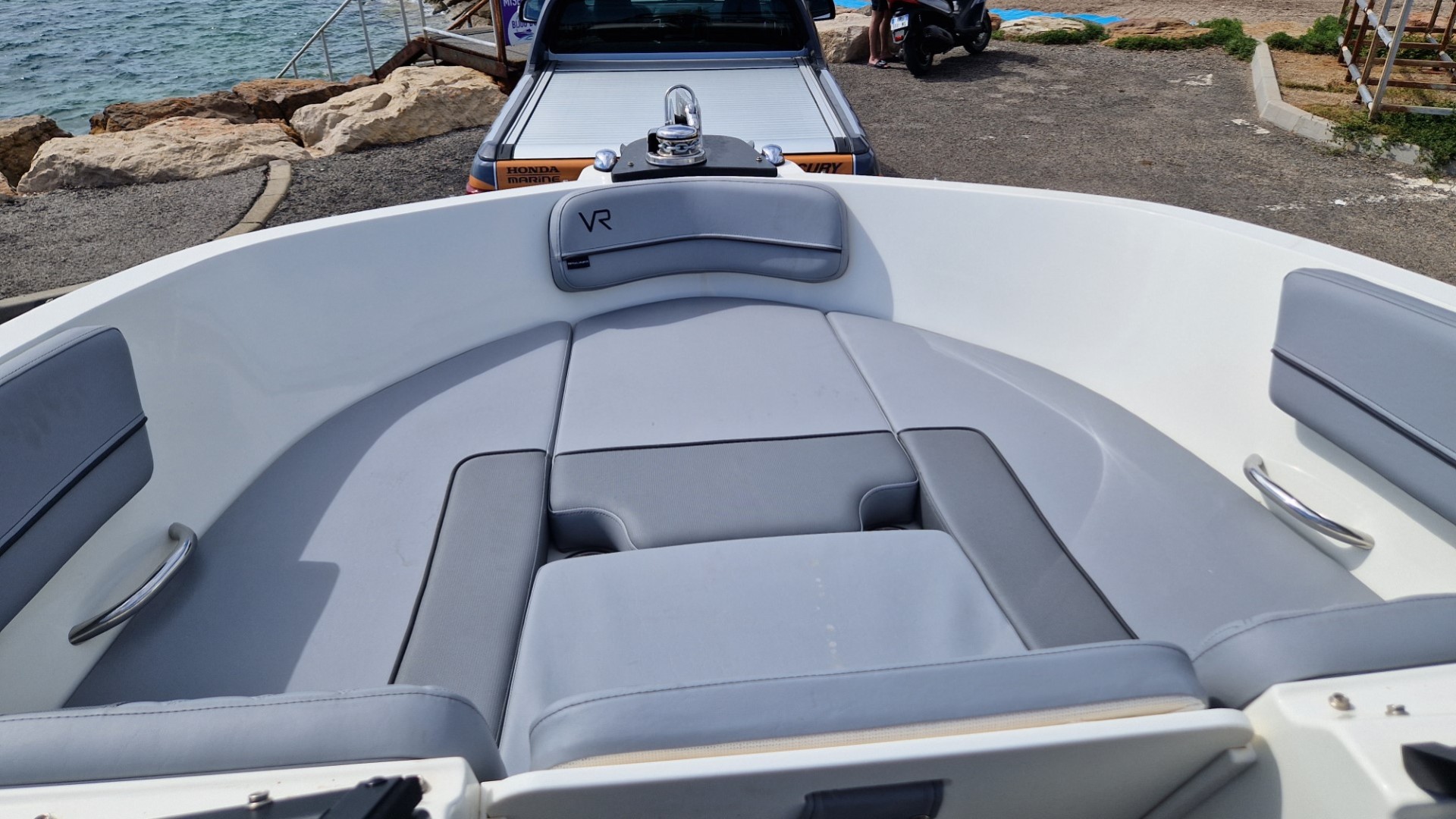 BAYLINER - VR 5 à vendre