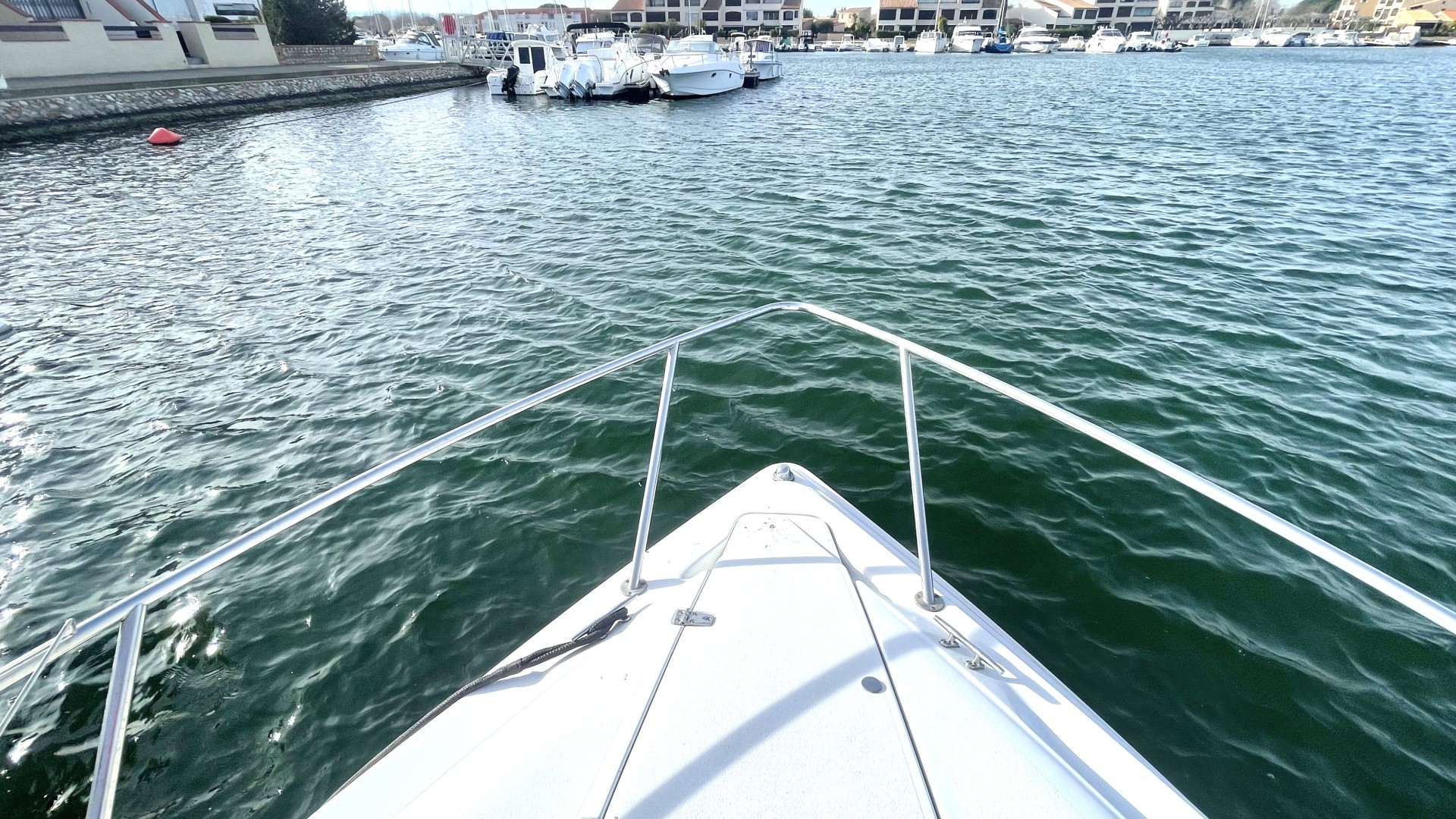 CHRIS CRAFT - CROWNE 25 à vendre