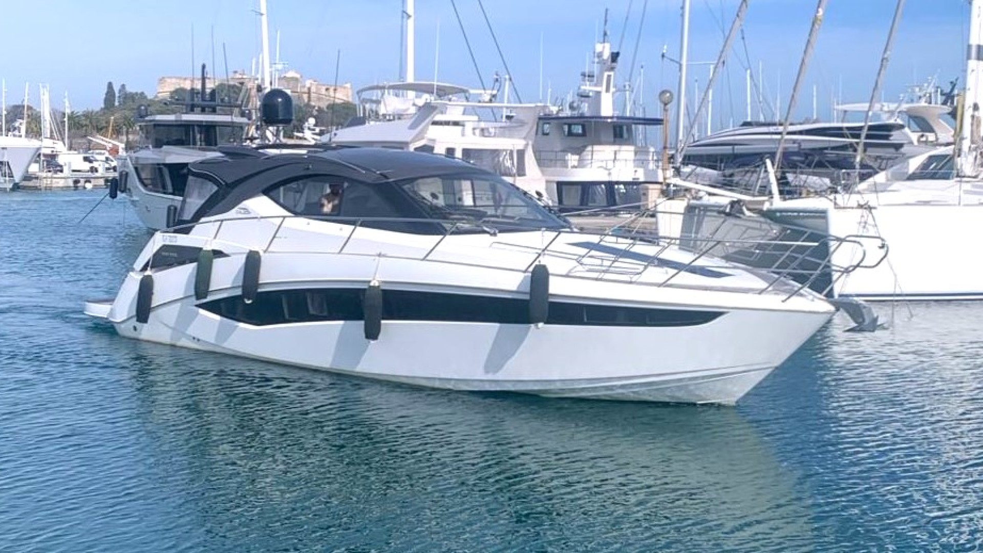 GALEON - 405 HTL à vendre