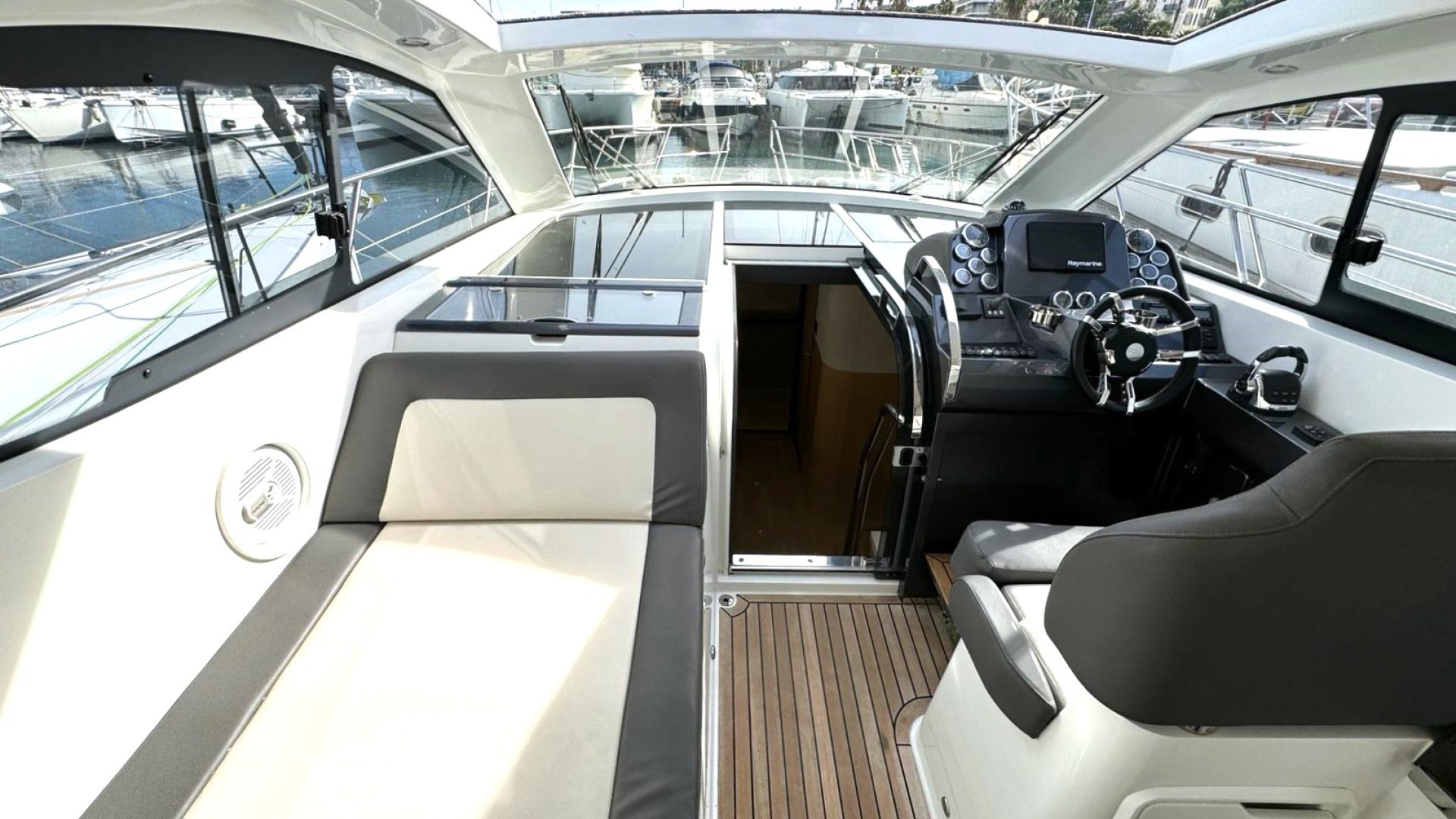 GALEON - 405 HTL à vendre