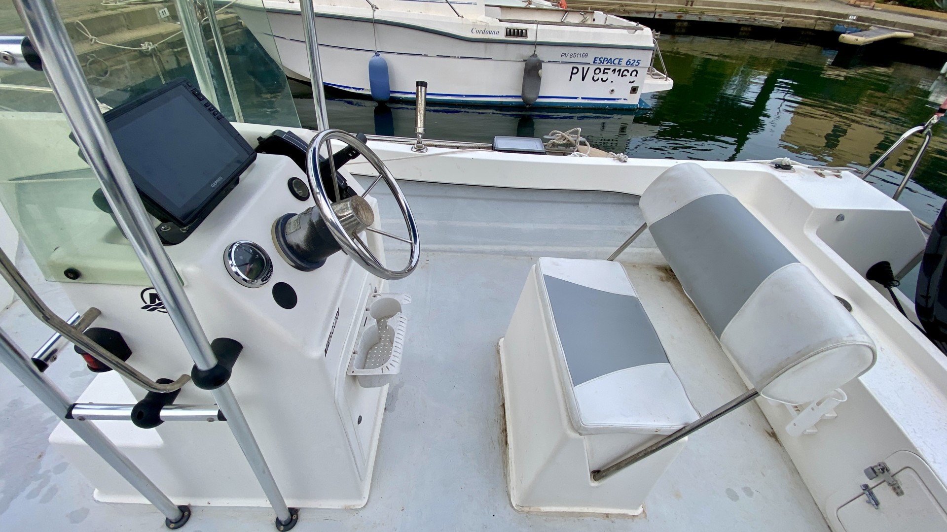 FIBRAMAR - PESCADOR 550 à vendre
