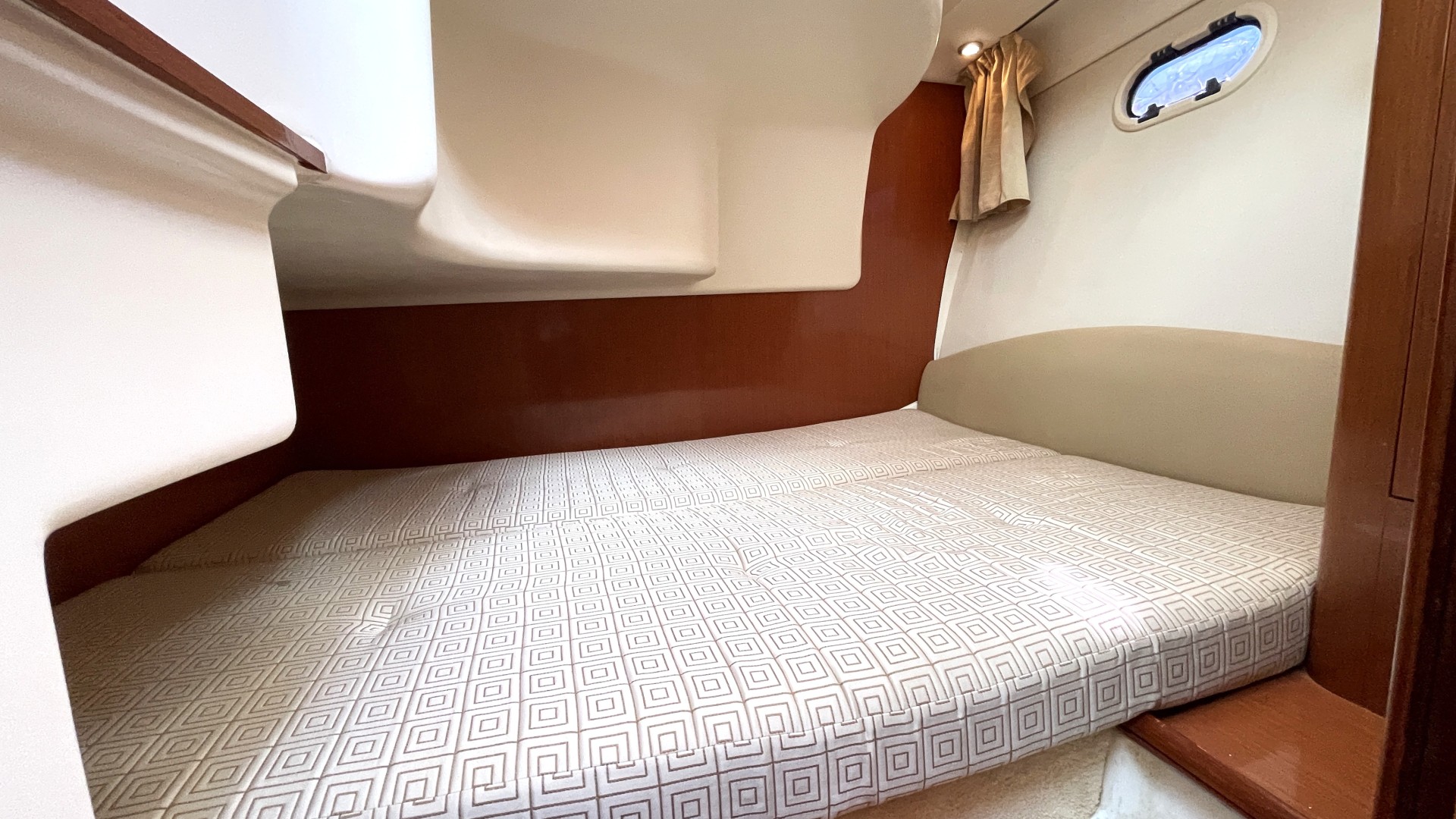 JEANNEAU - PRESTIGE 32 à vendre