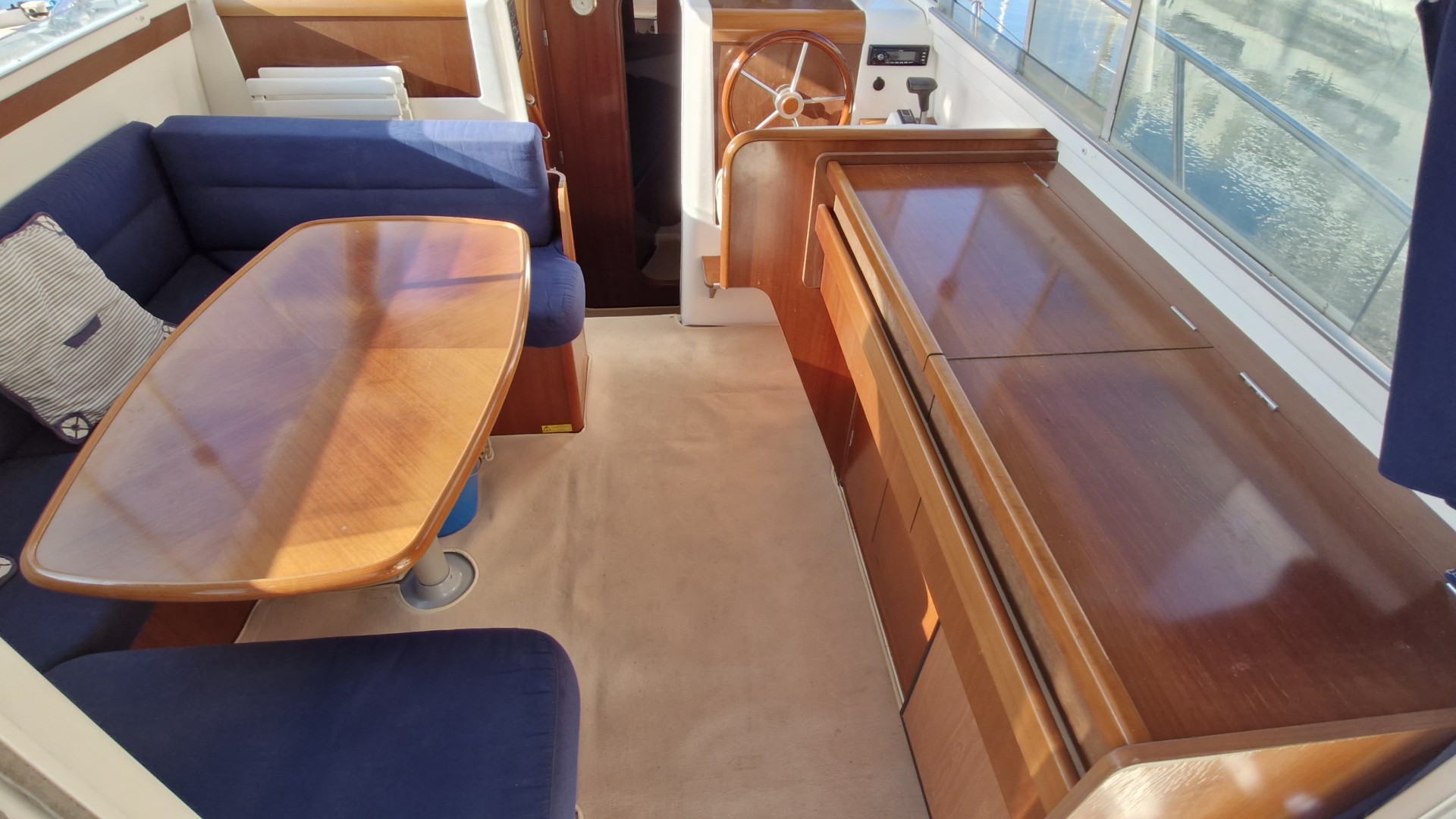 BENETEAU - ANTARES SERIE 9 à vendre