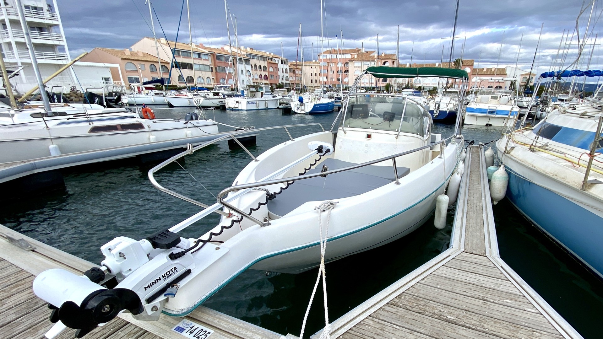 JEANNEAU - CAP CAMARAT 705 à vendre