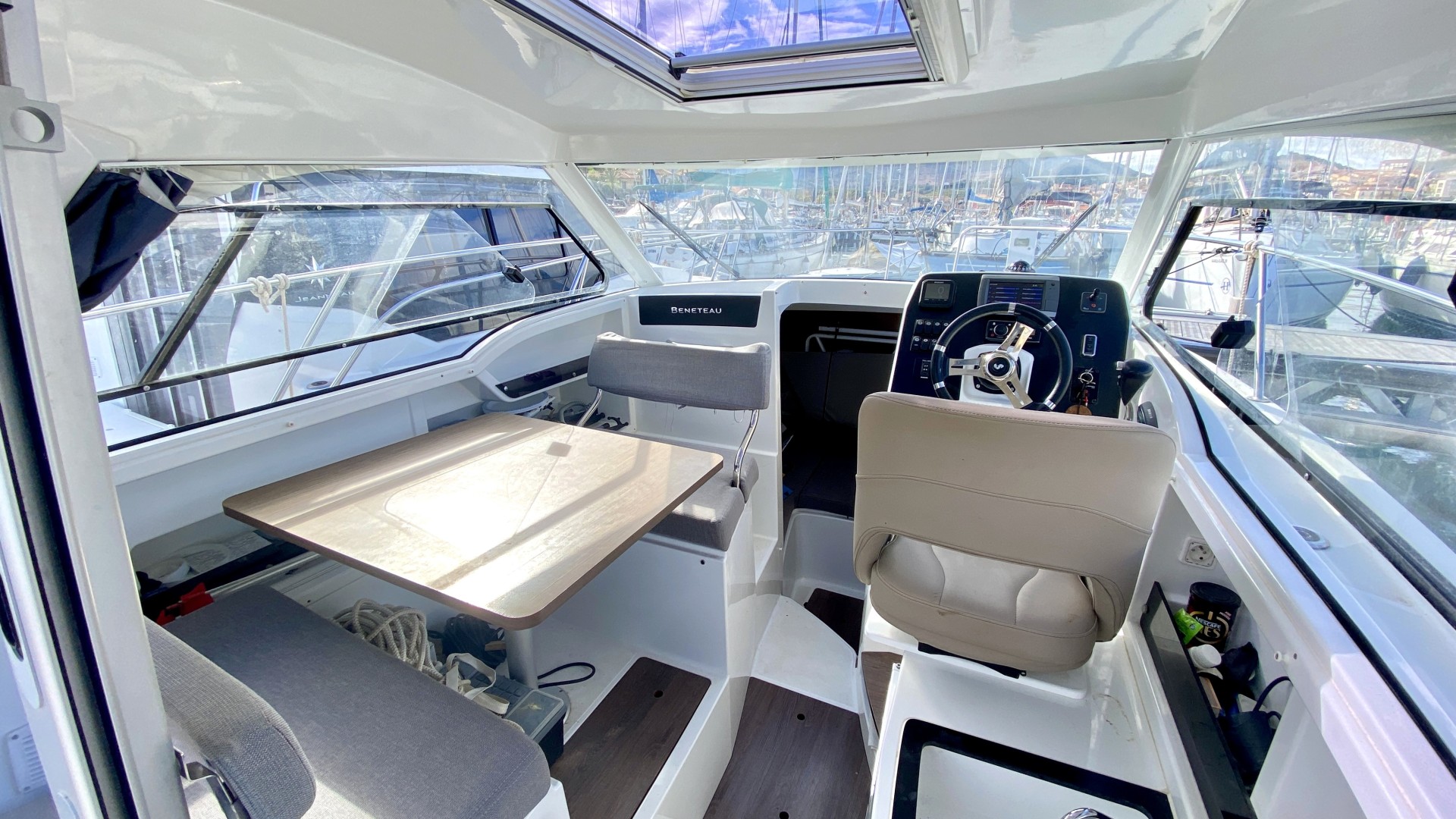 BENETEAU - ANTARES 8 OB à vendre