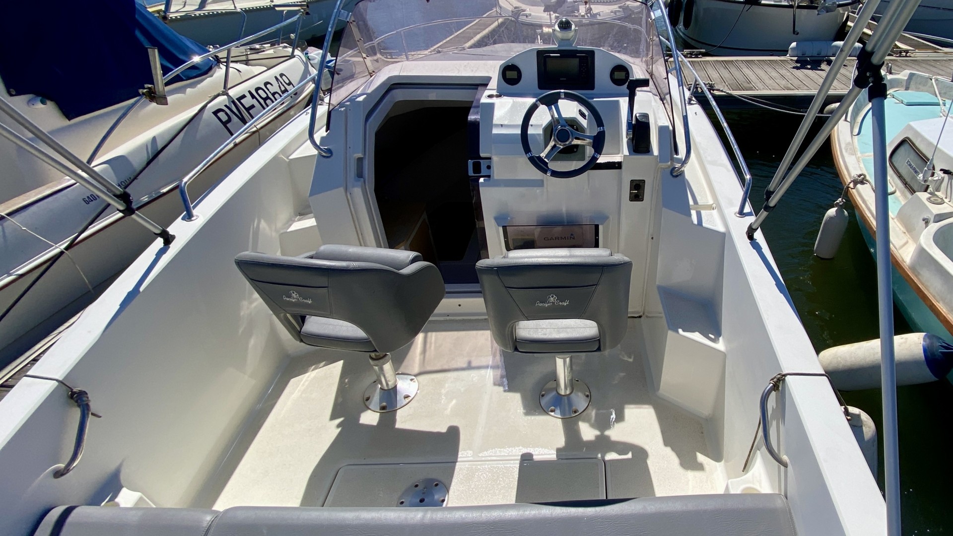 PACIFIC CRAFT - 650 SUN CRUISER à vendre