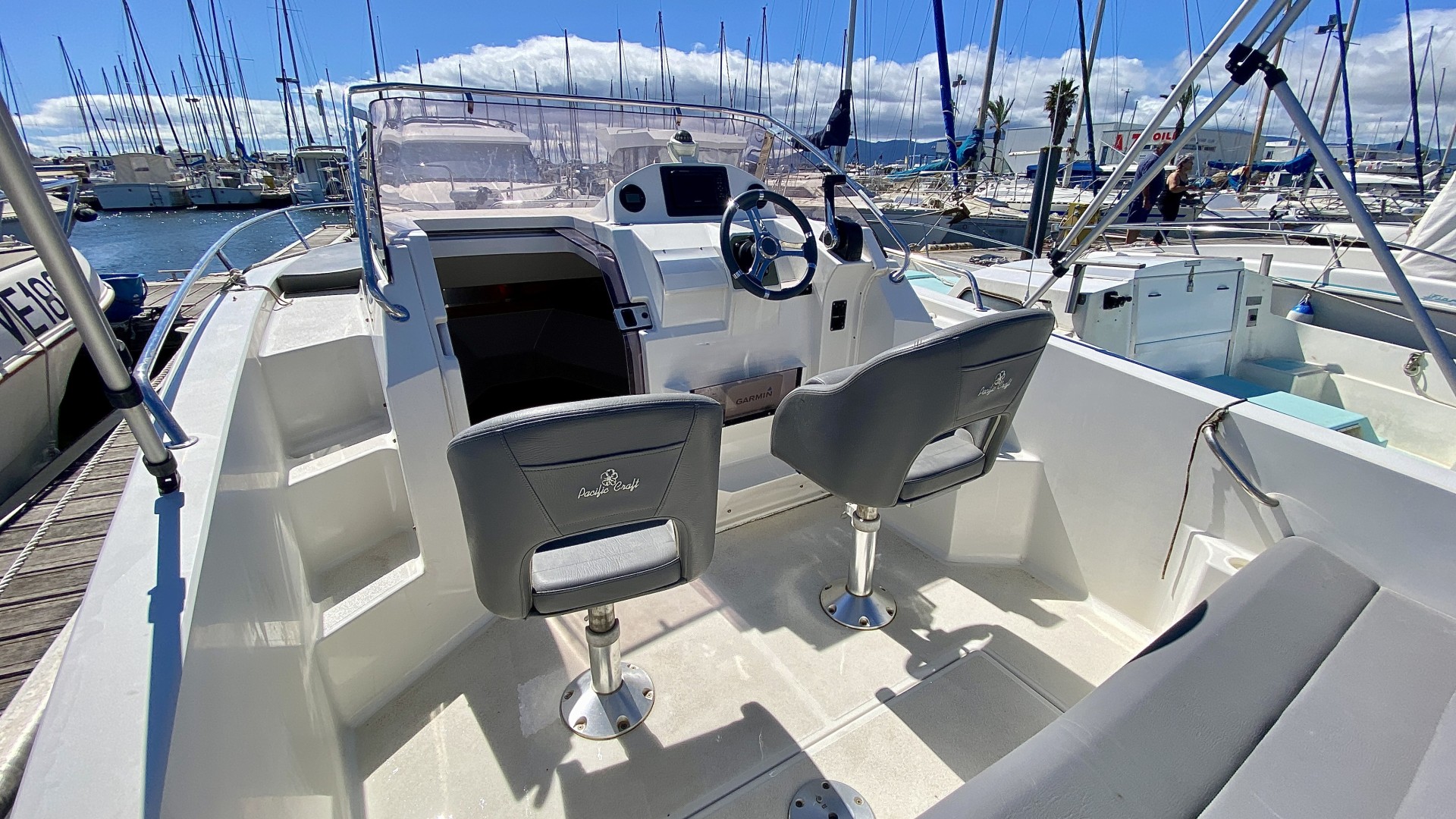 PACIFIC CRAFT - 650 SUN CRUISER à vendre