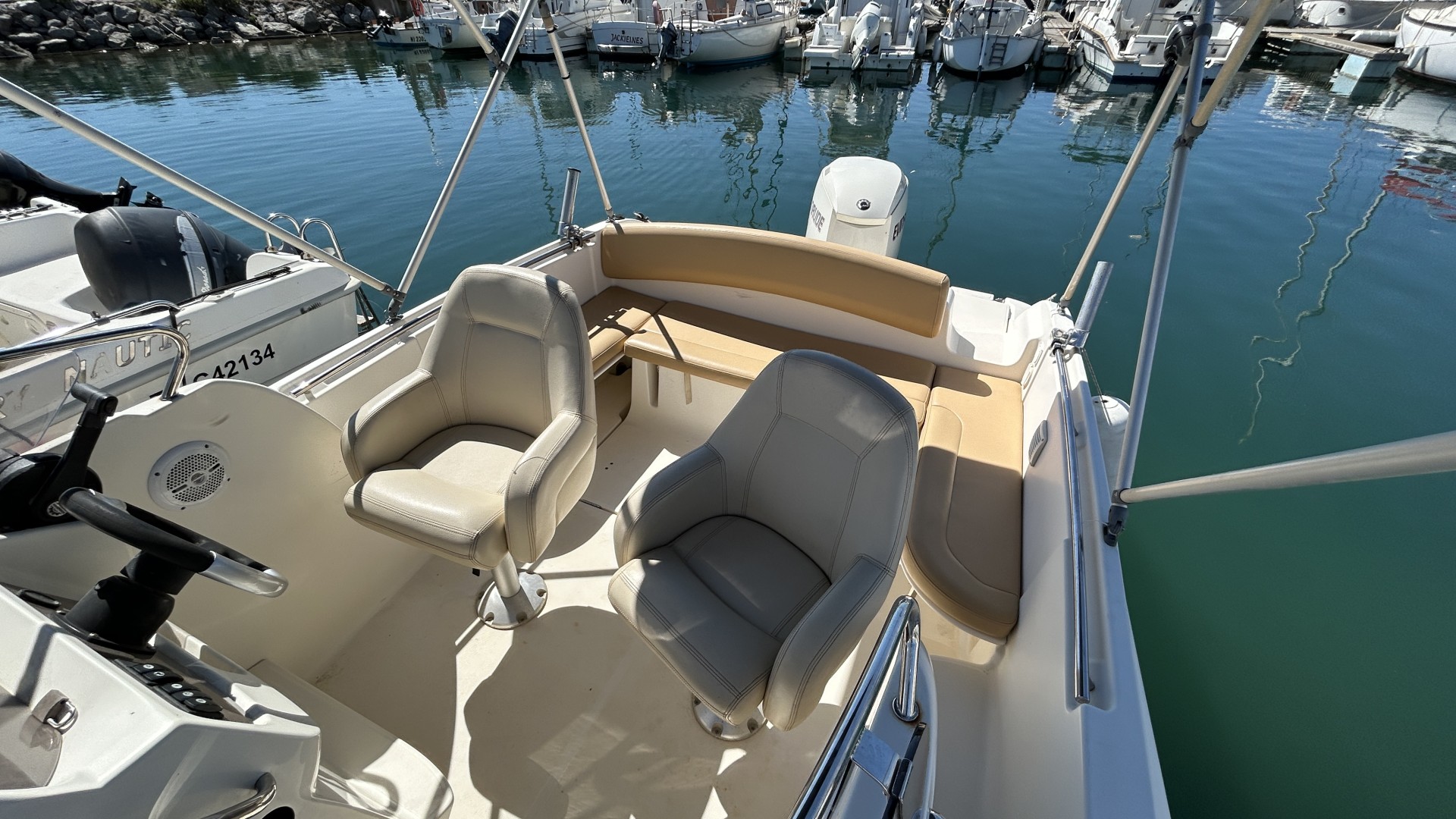 JEANNEAU - CAP CAMARAT 715 WA à vendre