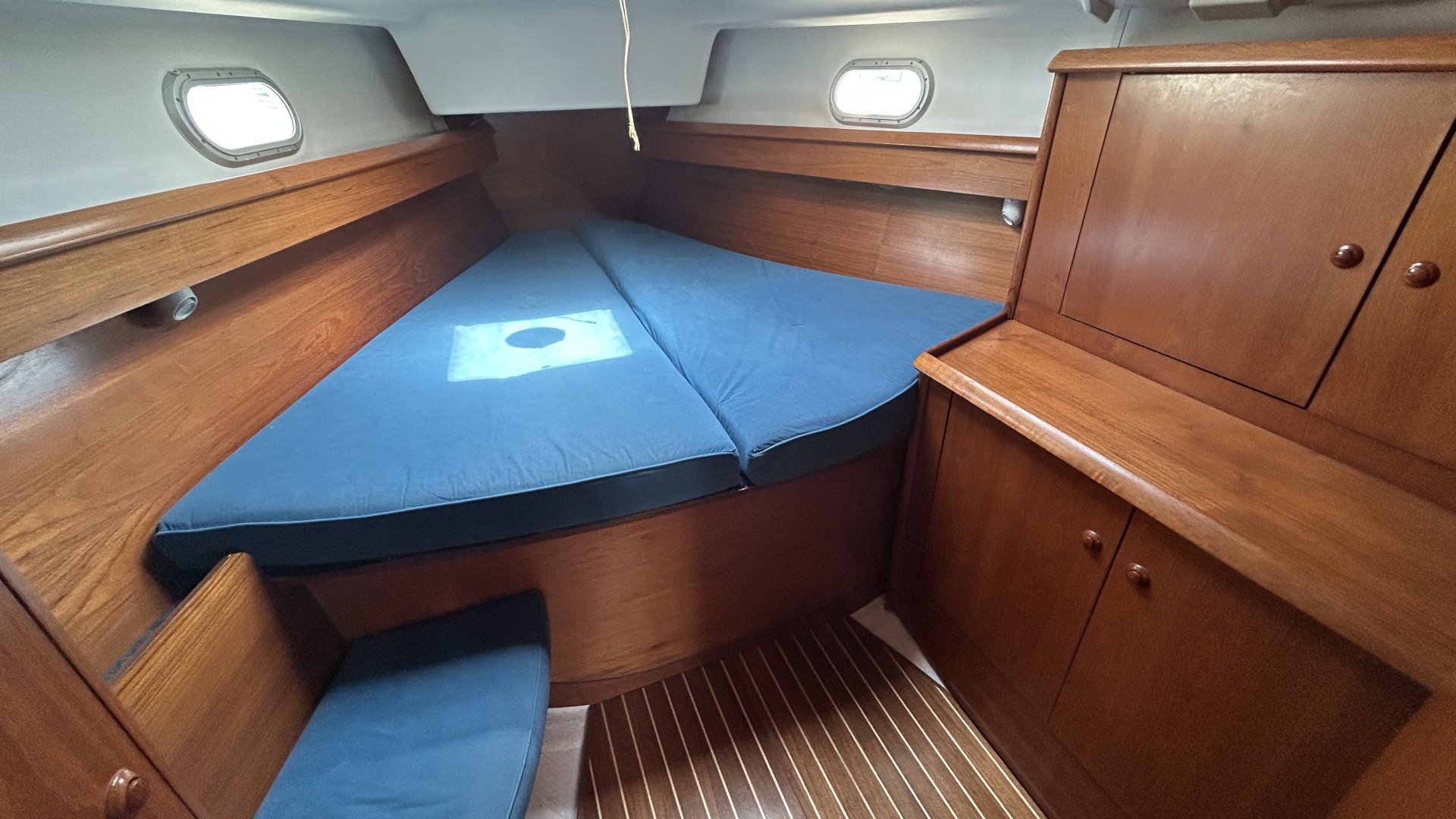 JEANNEAU - SUN ODYSSEY 40 à vendre