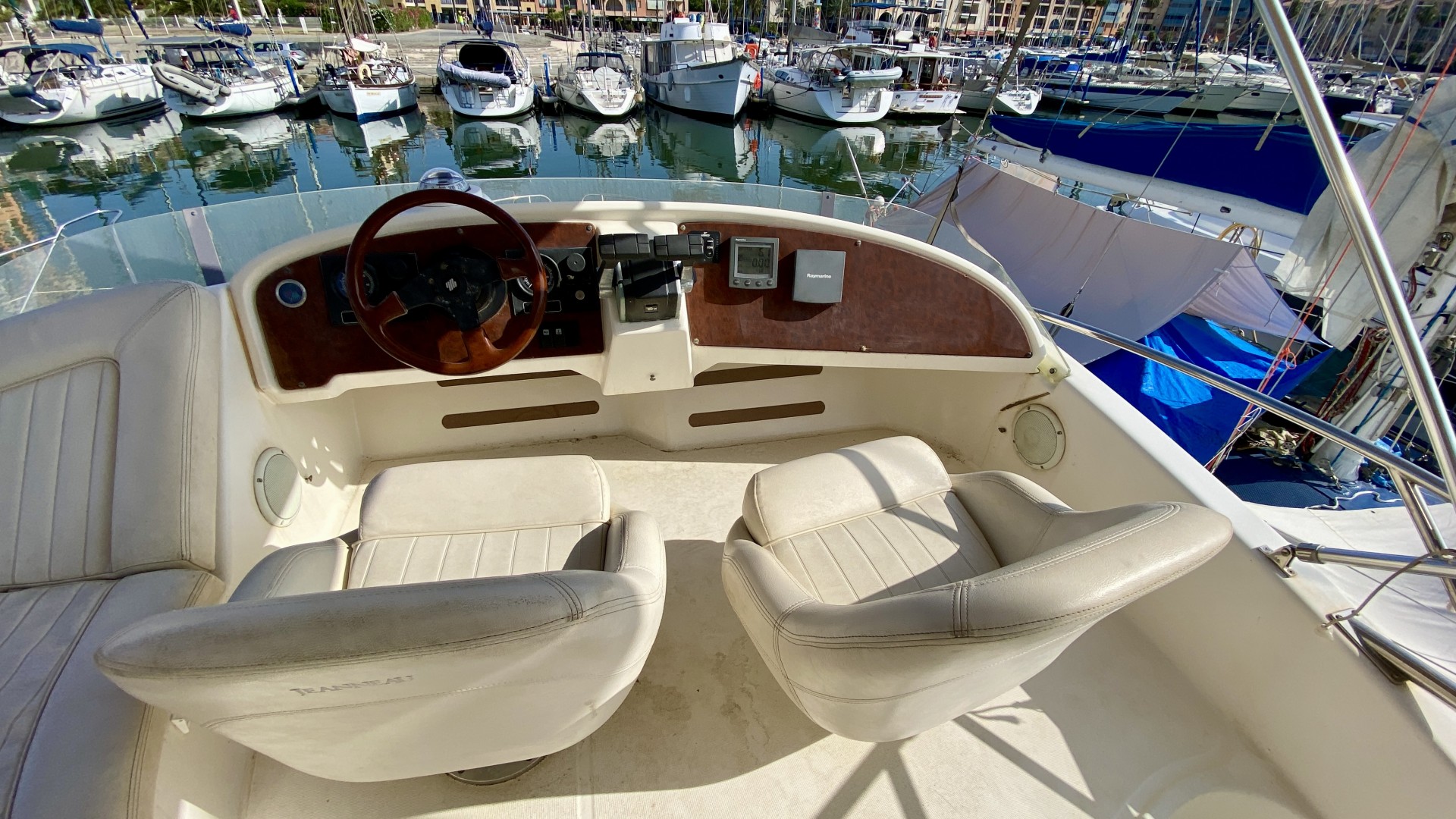 JEANNEAU - PRESTIGE 32 à vendre