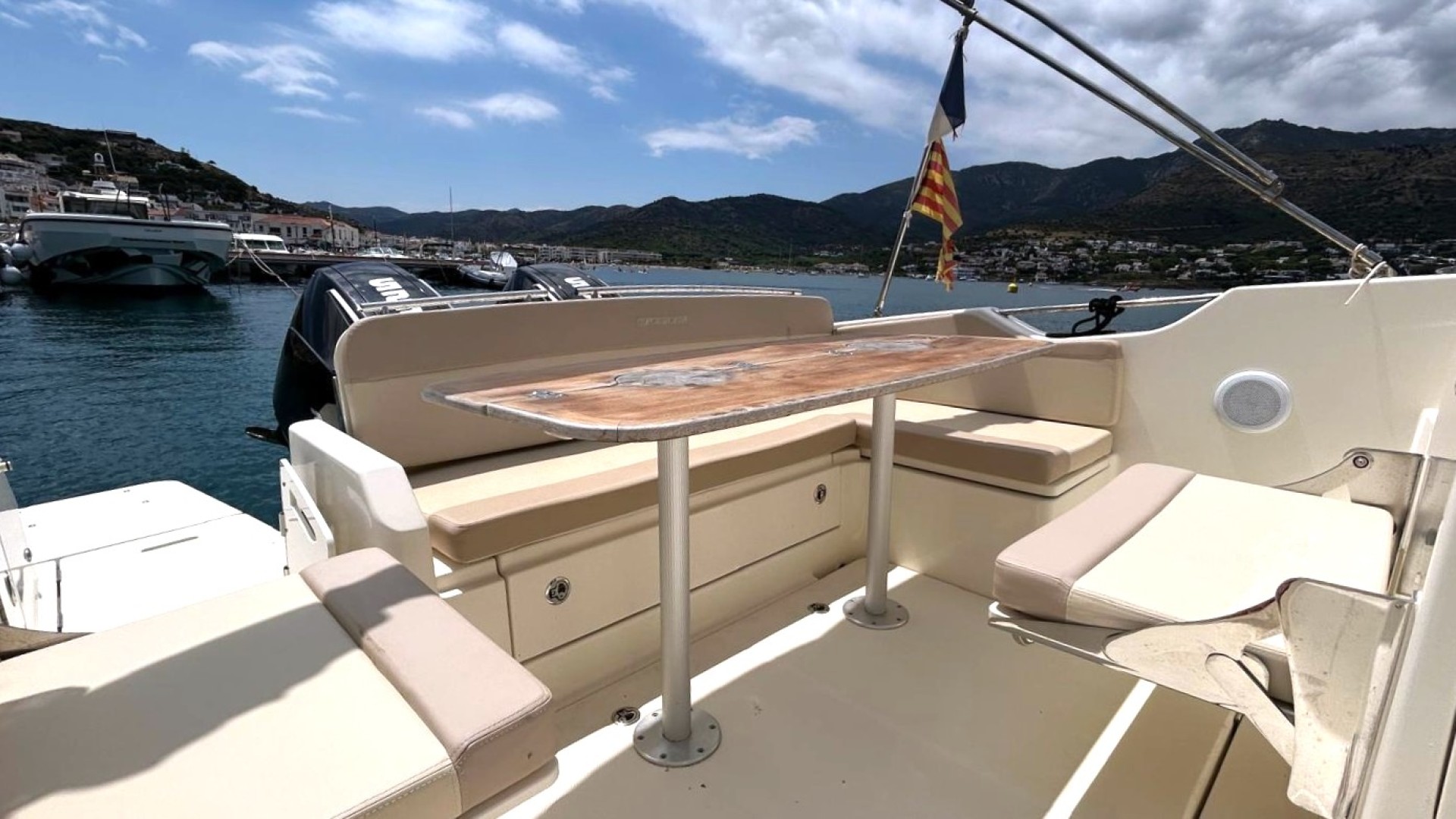 QUICKSILVER - 875 SUNDECK à vendre