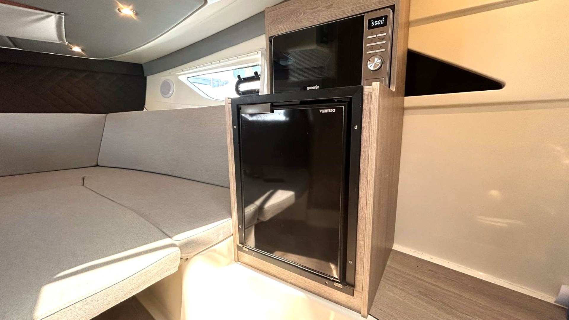 QUICKSILVER - 875 SUNDECK à vendre