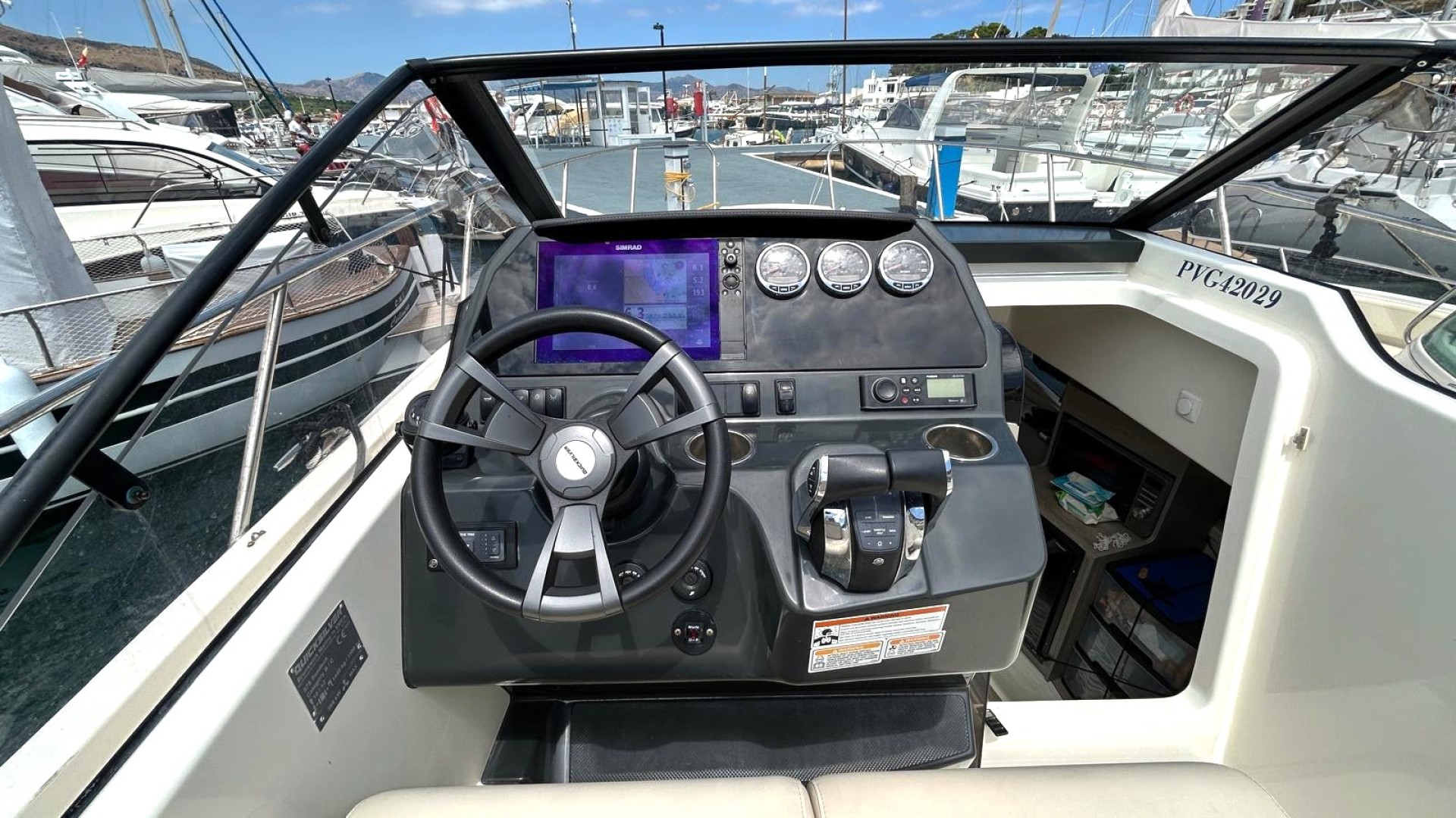 QUICKSILVER - 875 SUNDECK à vendre