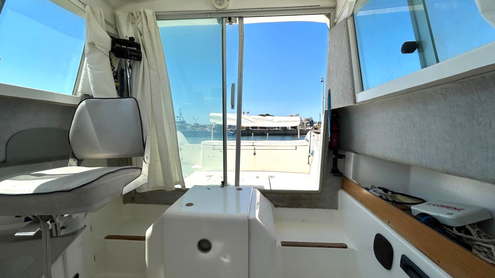 OCQUETEAU - 645 à vendre
