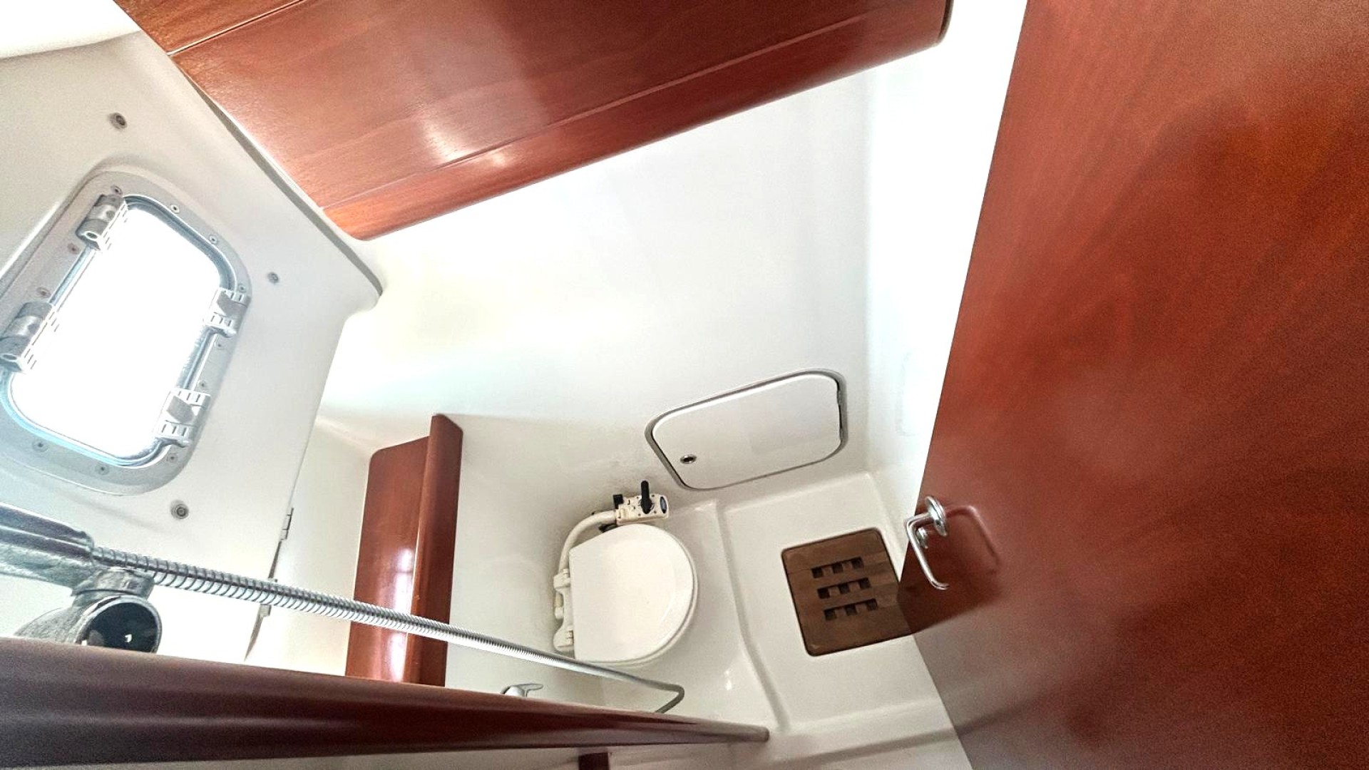 BENETEAU - ANTARES 10.80 à vendre