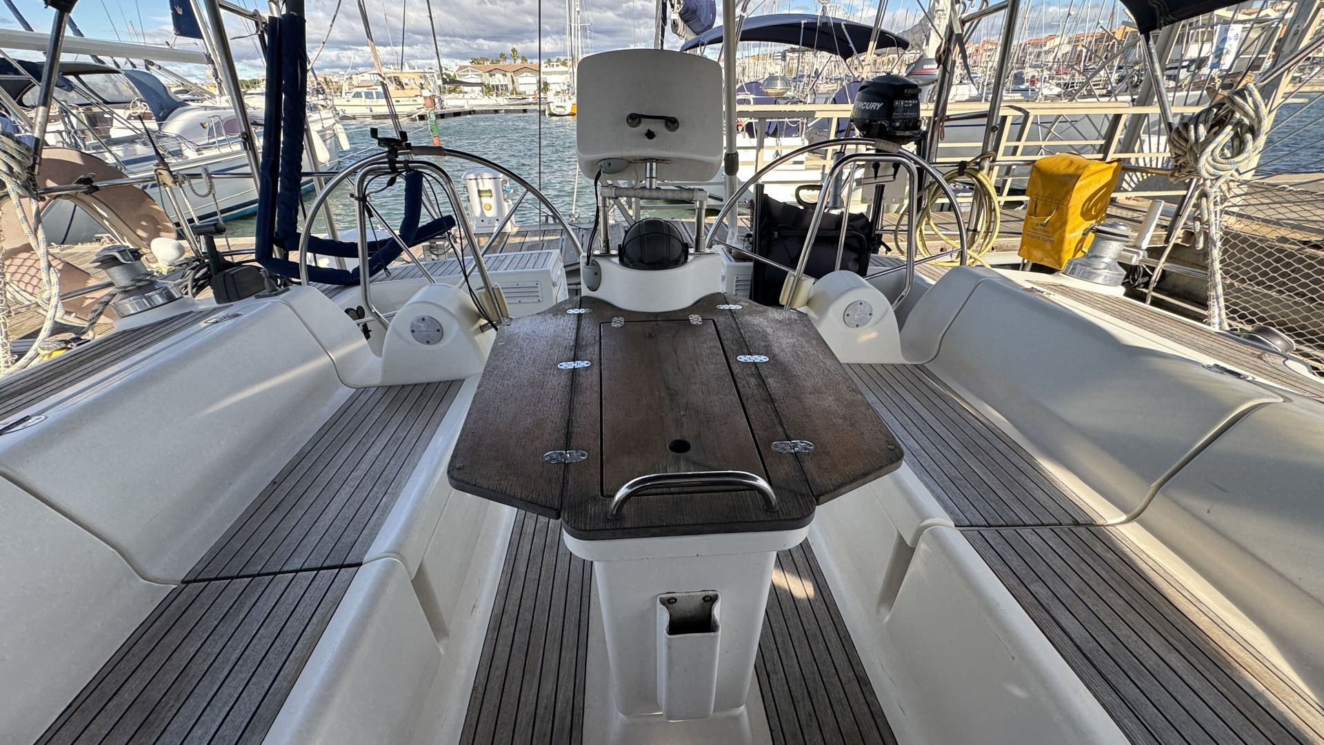 BAVARIA - 44 Vision à vendre