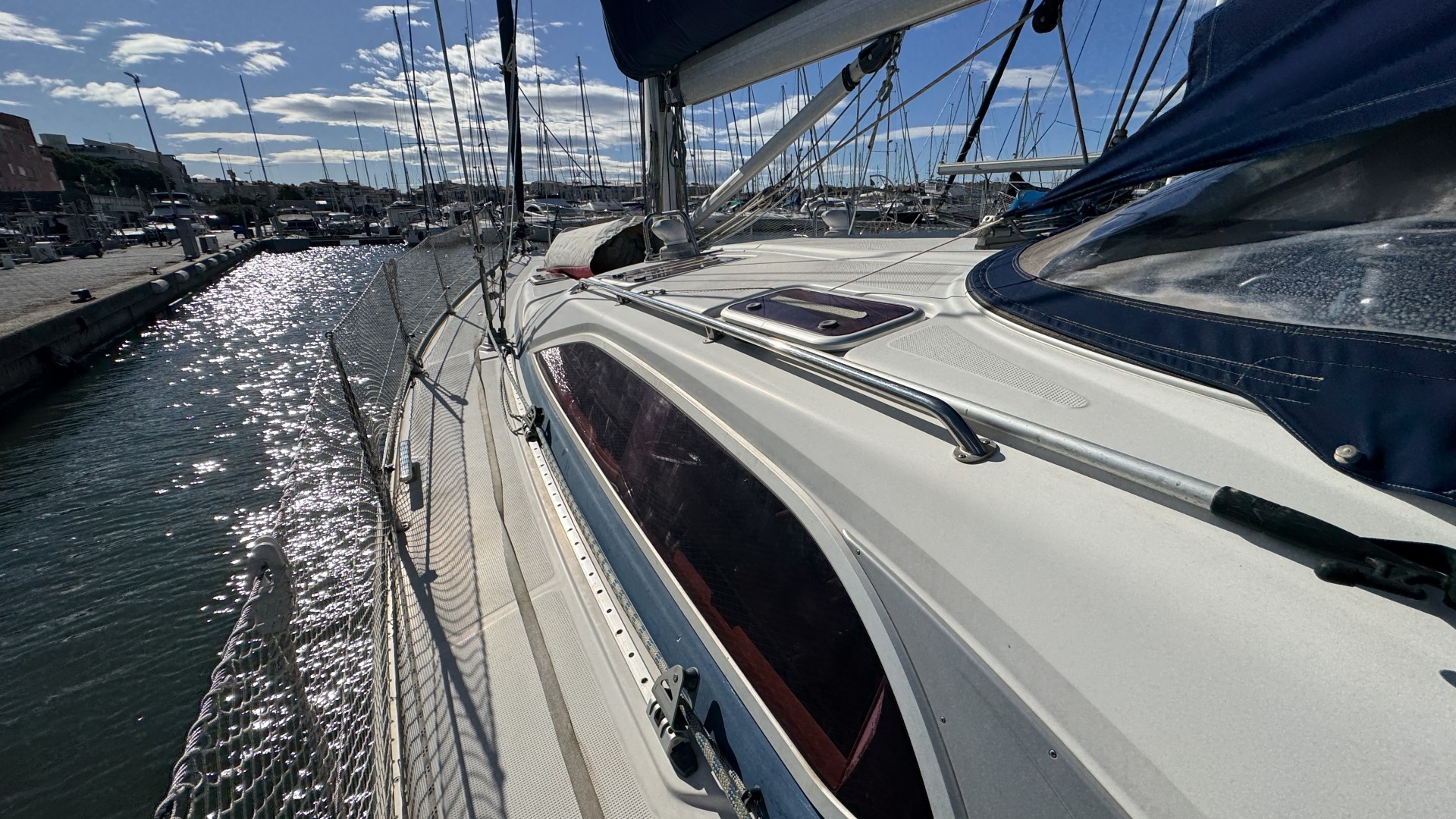 BAVARIA - 44 Vision à vendre