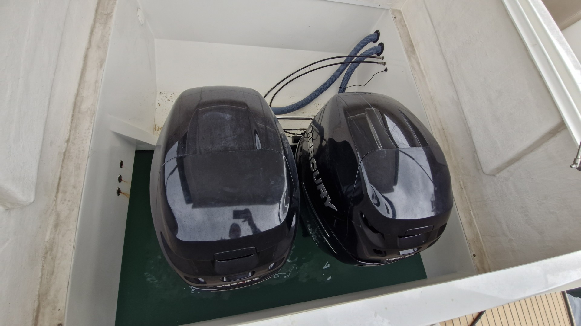 DE ANTONIO YACHTS - D33 CRUISER à vendre