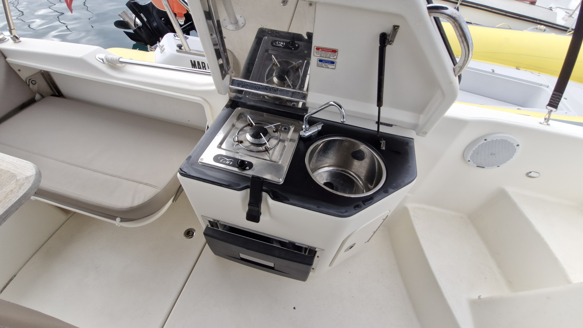 QUICKSILVER - 755 Sundeck à vendre