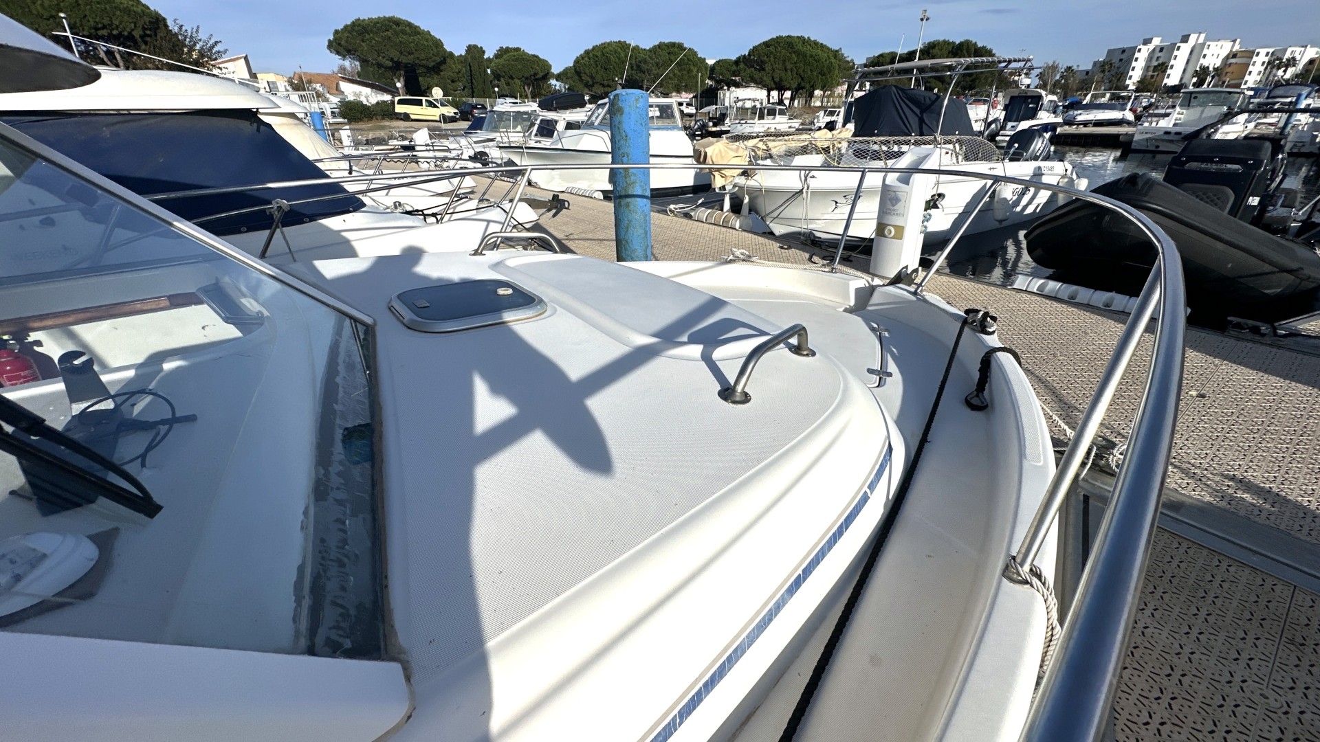 BENETEAU - ANTARES 710 à vendre