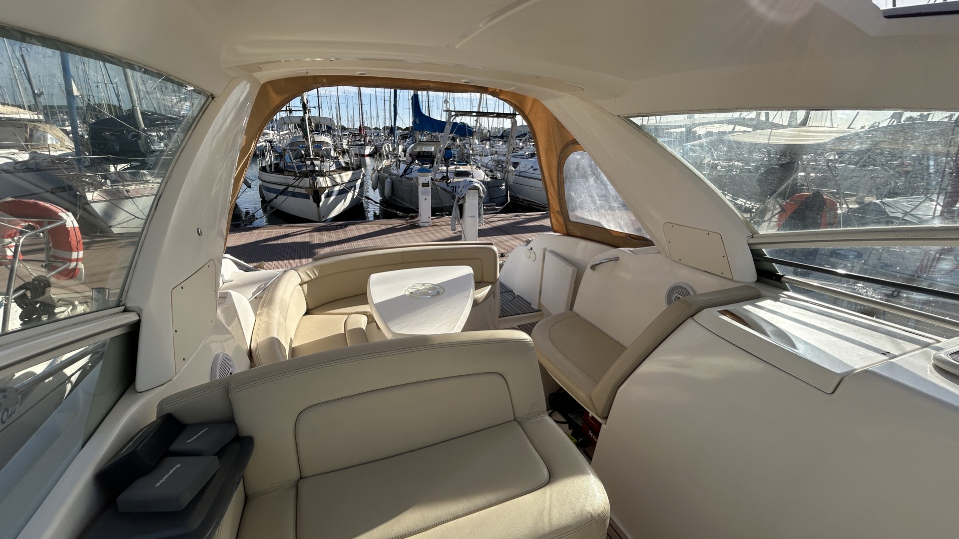 JEANNEAU - PRESTIGE 30 S à vendre