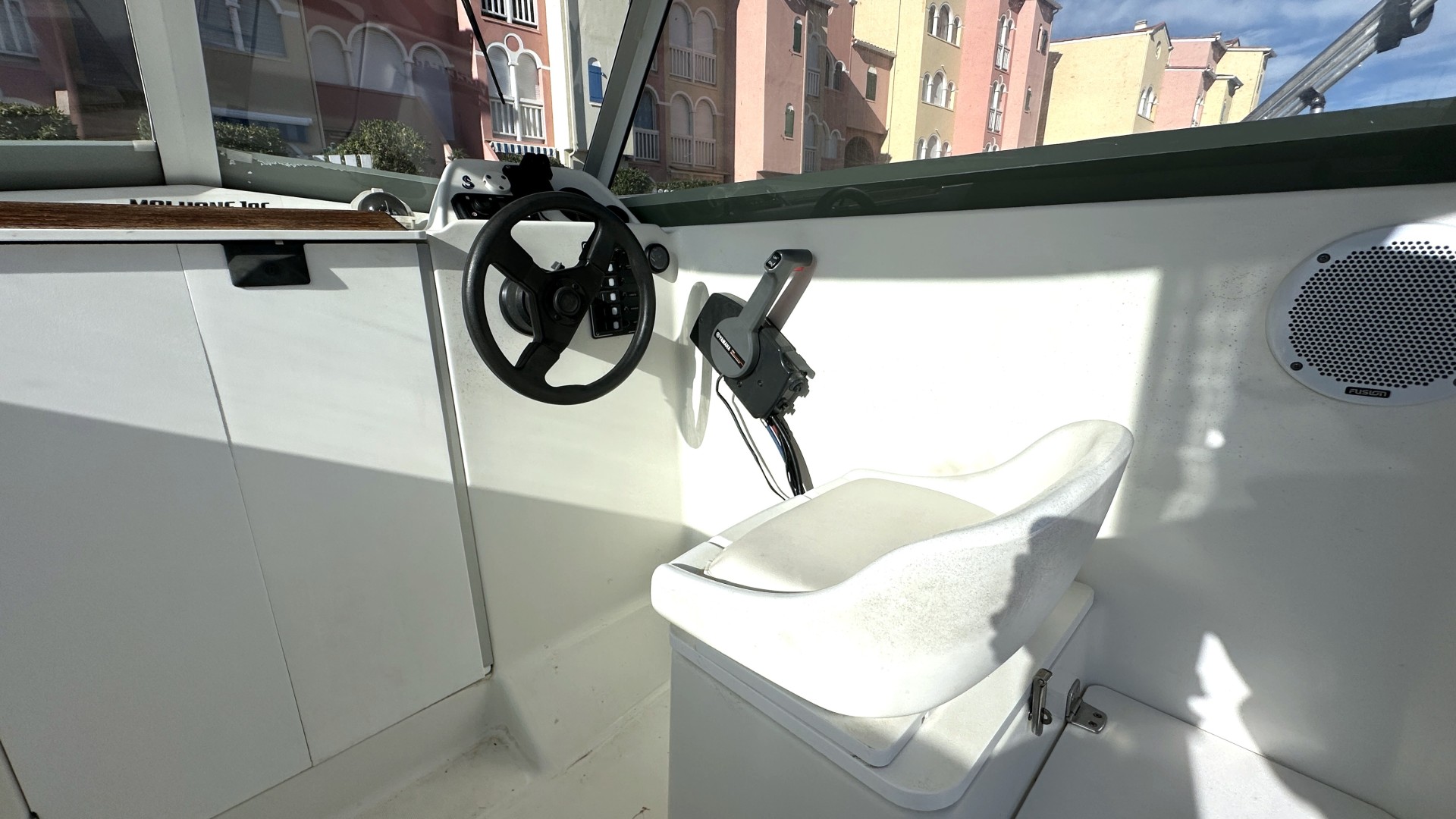 BENETEAU - ANTARES 600 à vendre