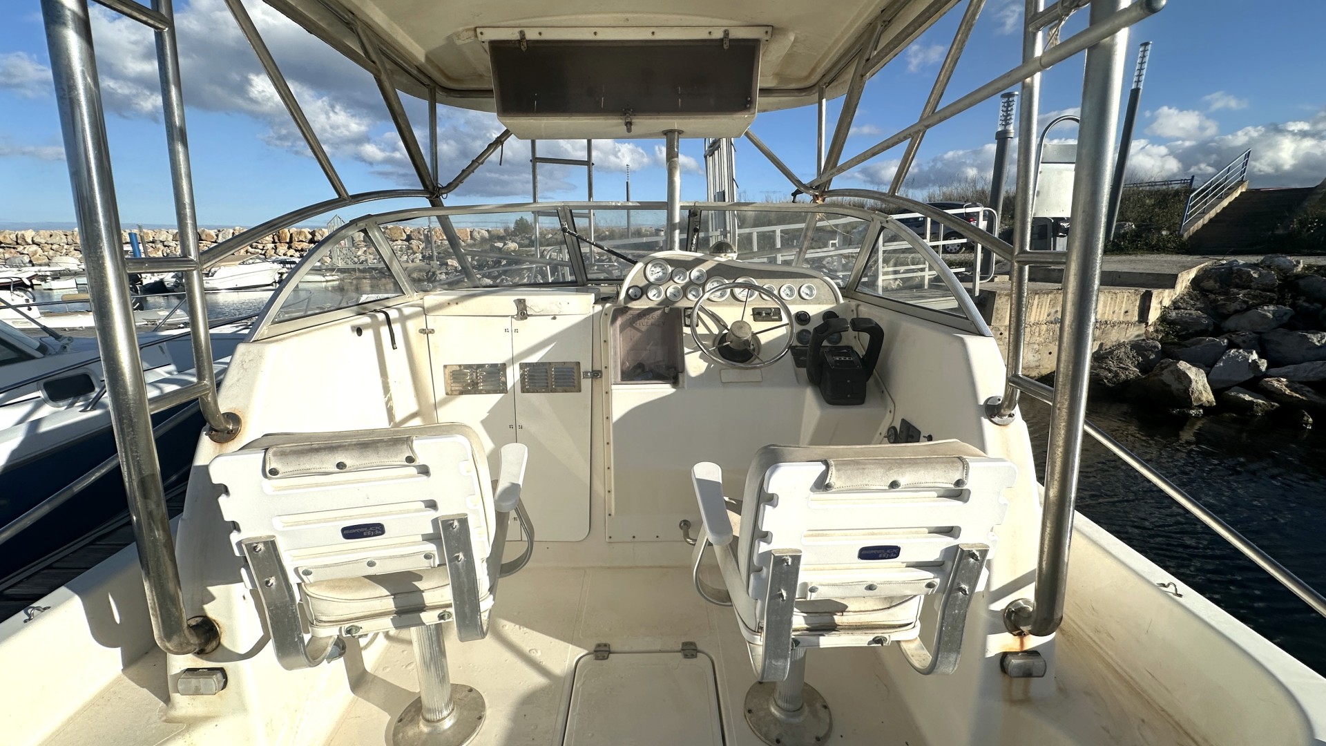 QUICKSILVER - 750 COMMANDER à vendre