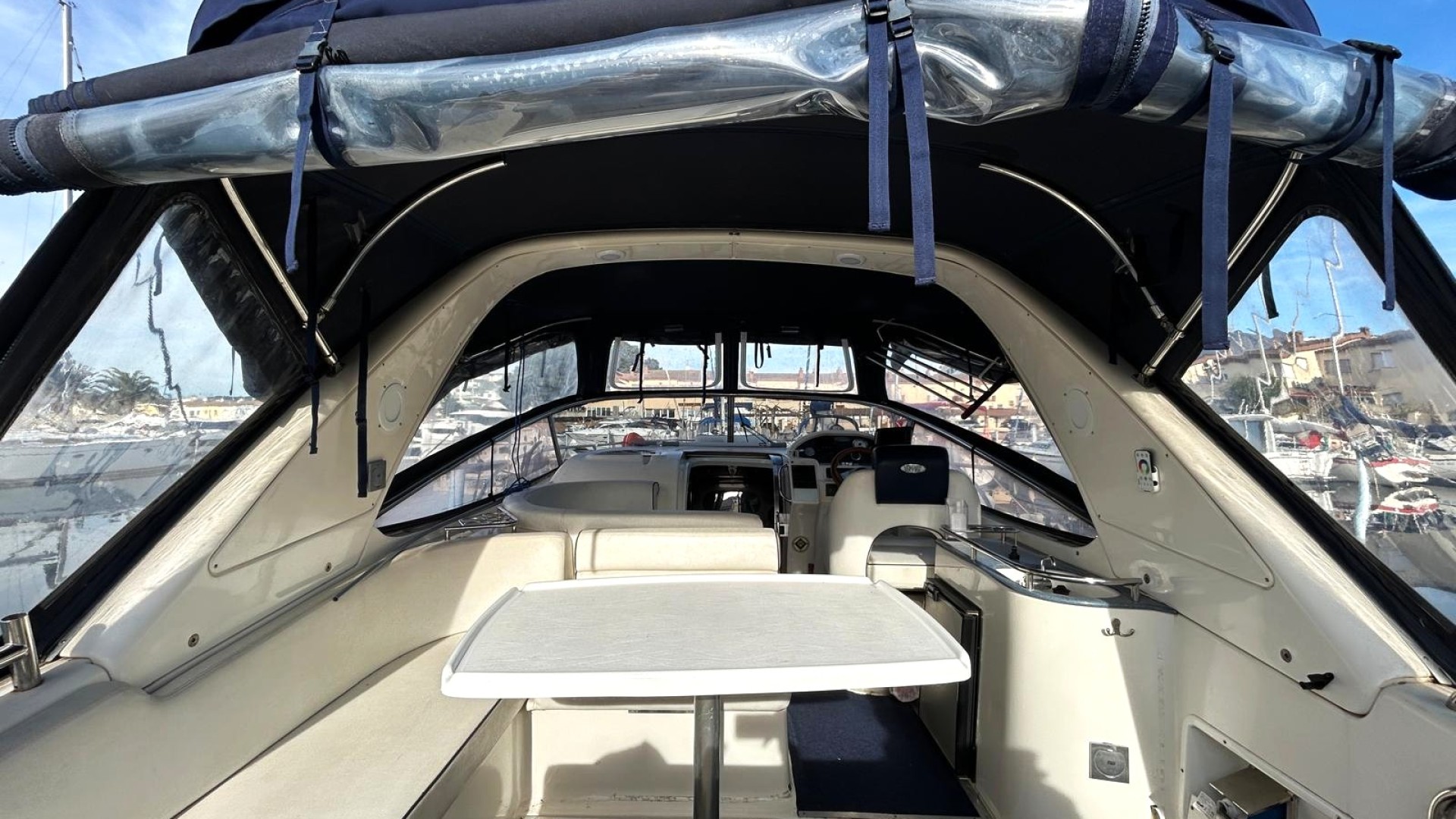 BAVARIA - 29 SPORT à vendre