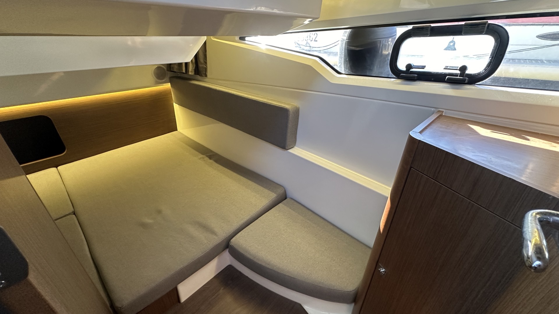 JEANNEAU - MERRY FISHER 895 OS à vendre