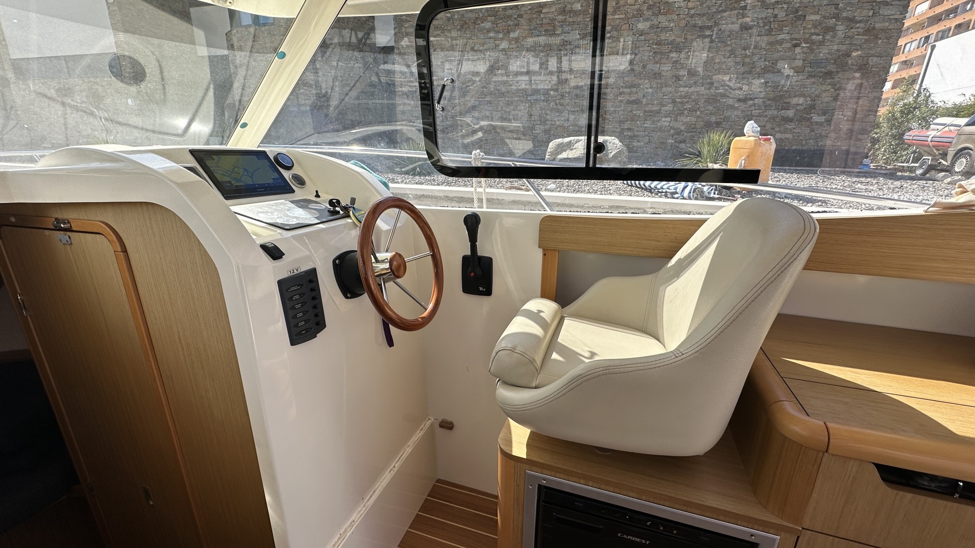 JEANNEAU - MERRY FISHER 8 à vendre