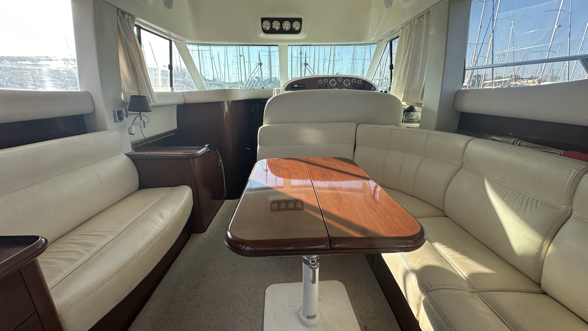 JEANNEAU - PRESTIGE 36 à vendre