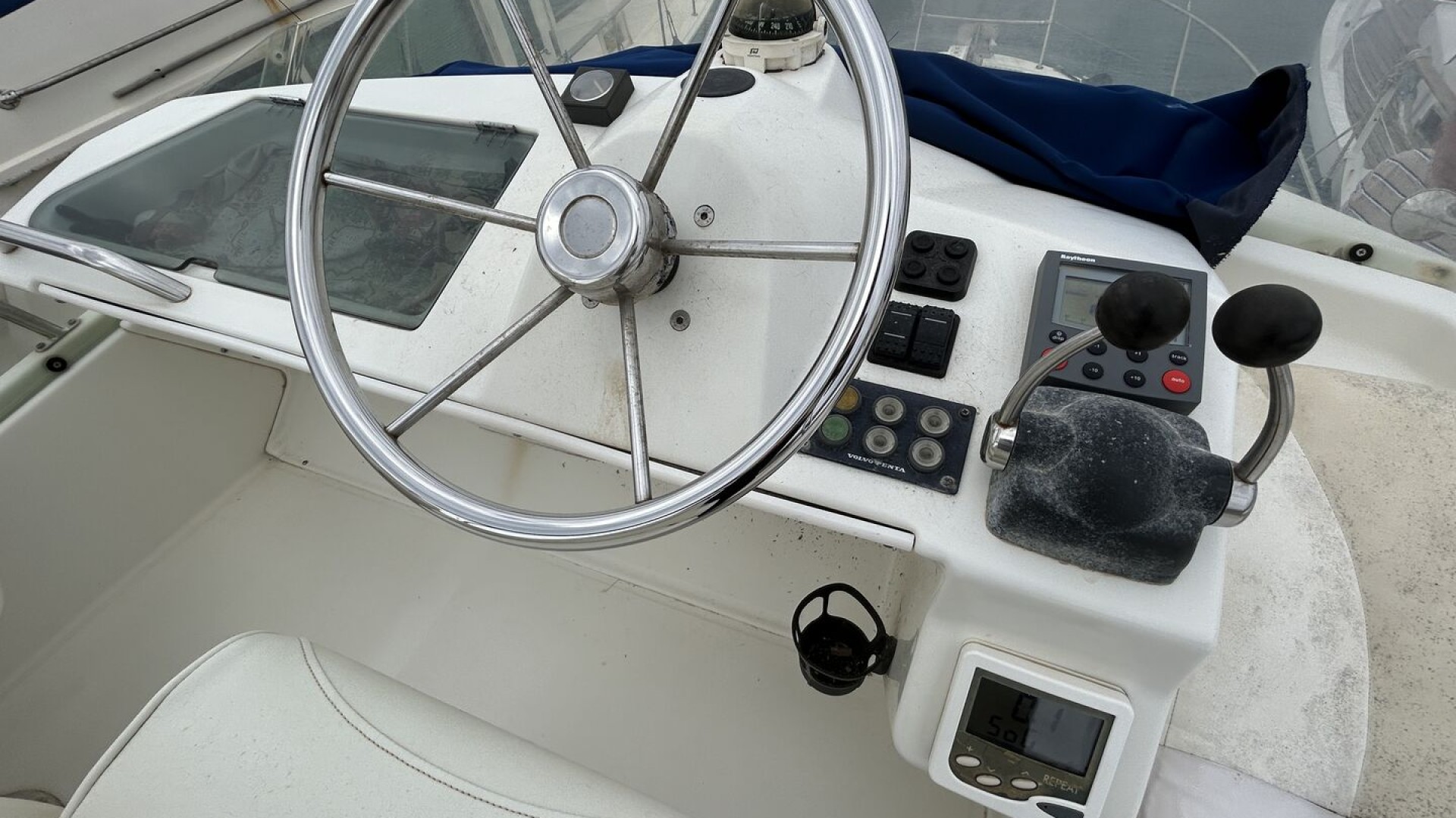 BENETEAU - ANTARES 10.80 à vendre