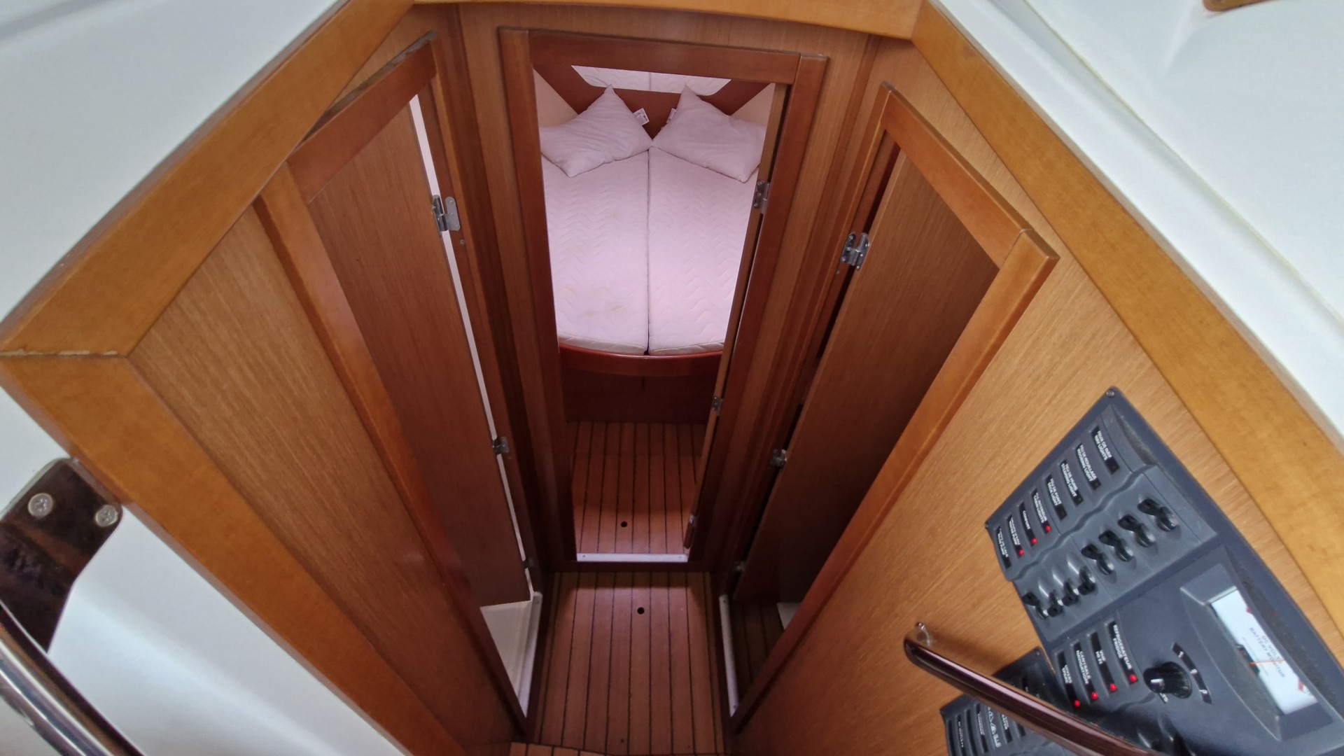 BENETEAU - ANTARES 9.80 à vendre