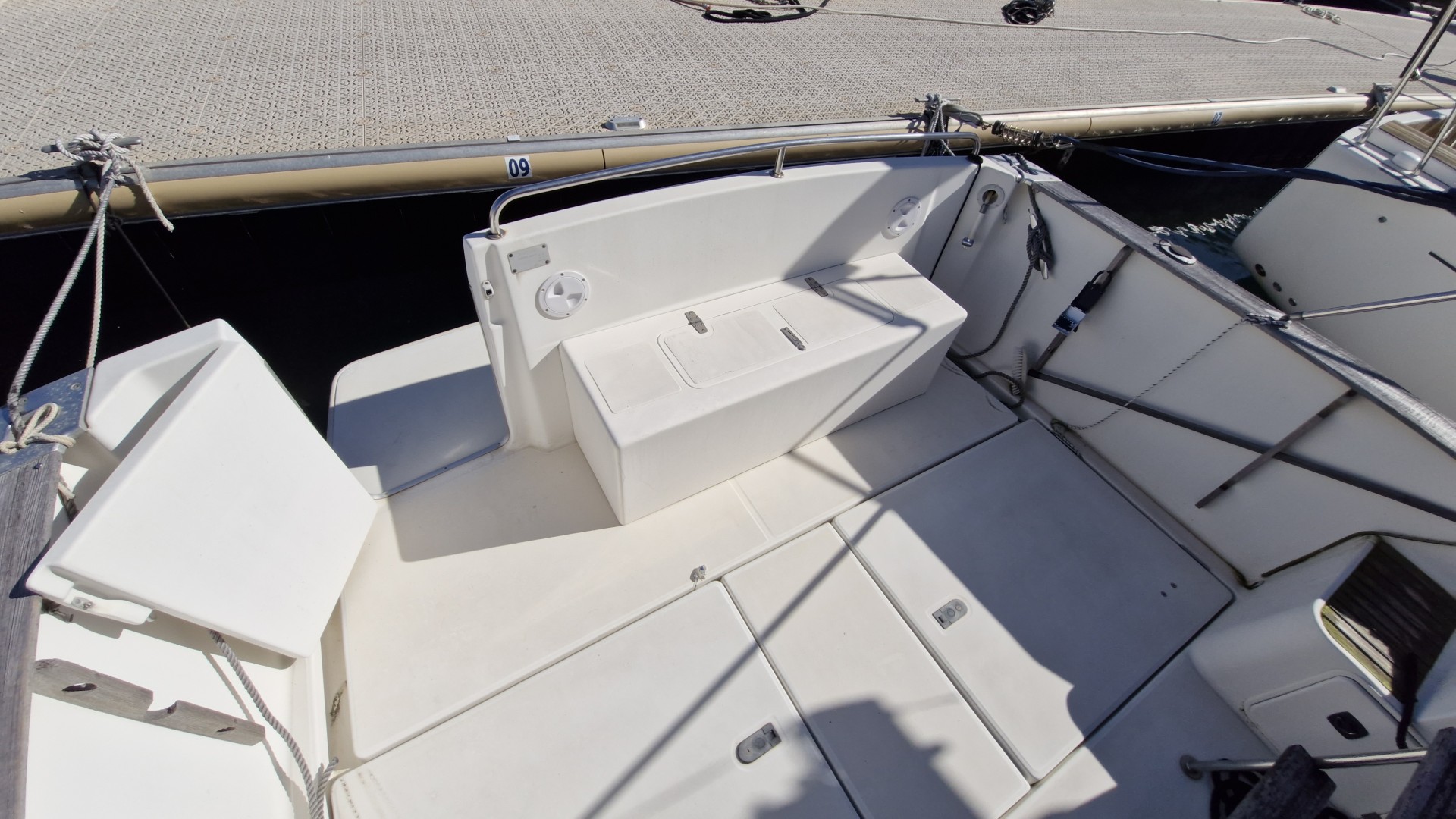 BENETEAU - ANTARES SERIE 9 à vendre