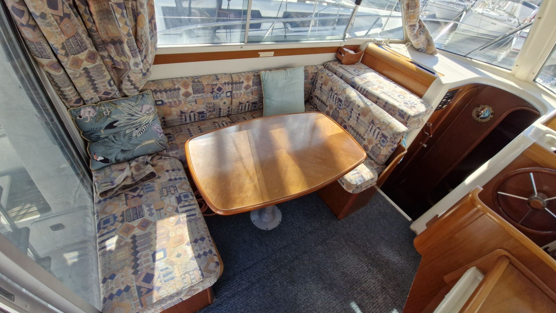 BENETEAU - ANTARES SERIE 9 à vendre