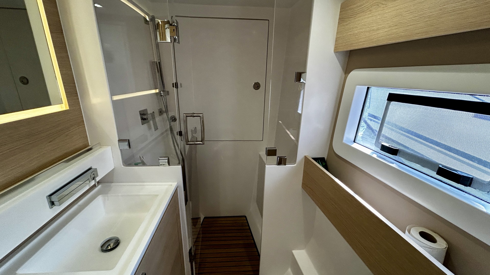 AVENTURA - 37 à vendre