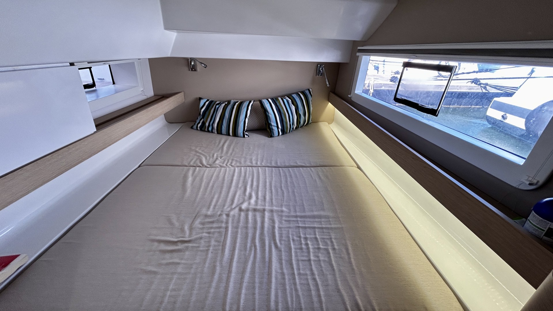 AVENTURA - 37 à vendre