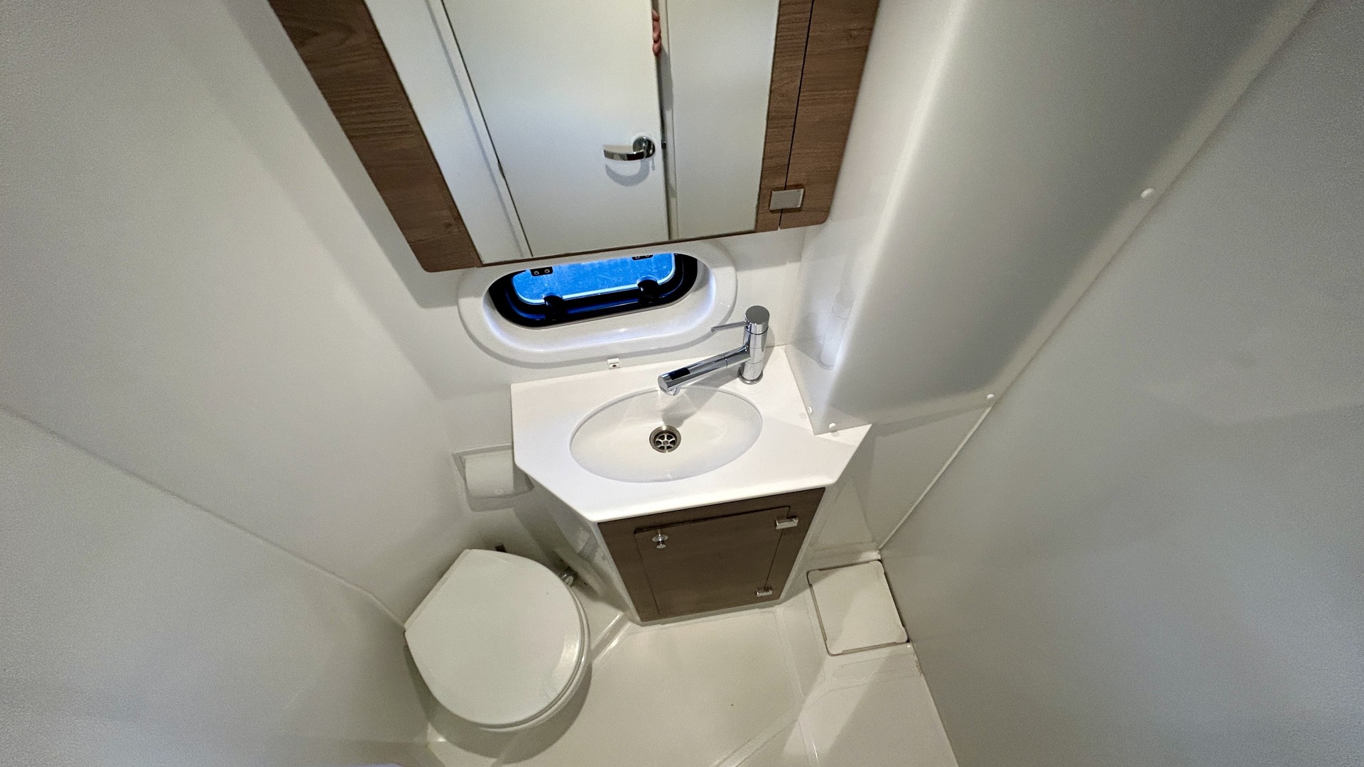 CATANA - BALI 4.2 à vendre