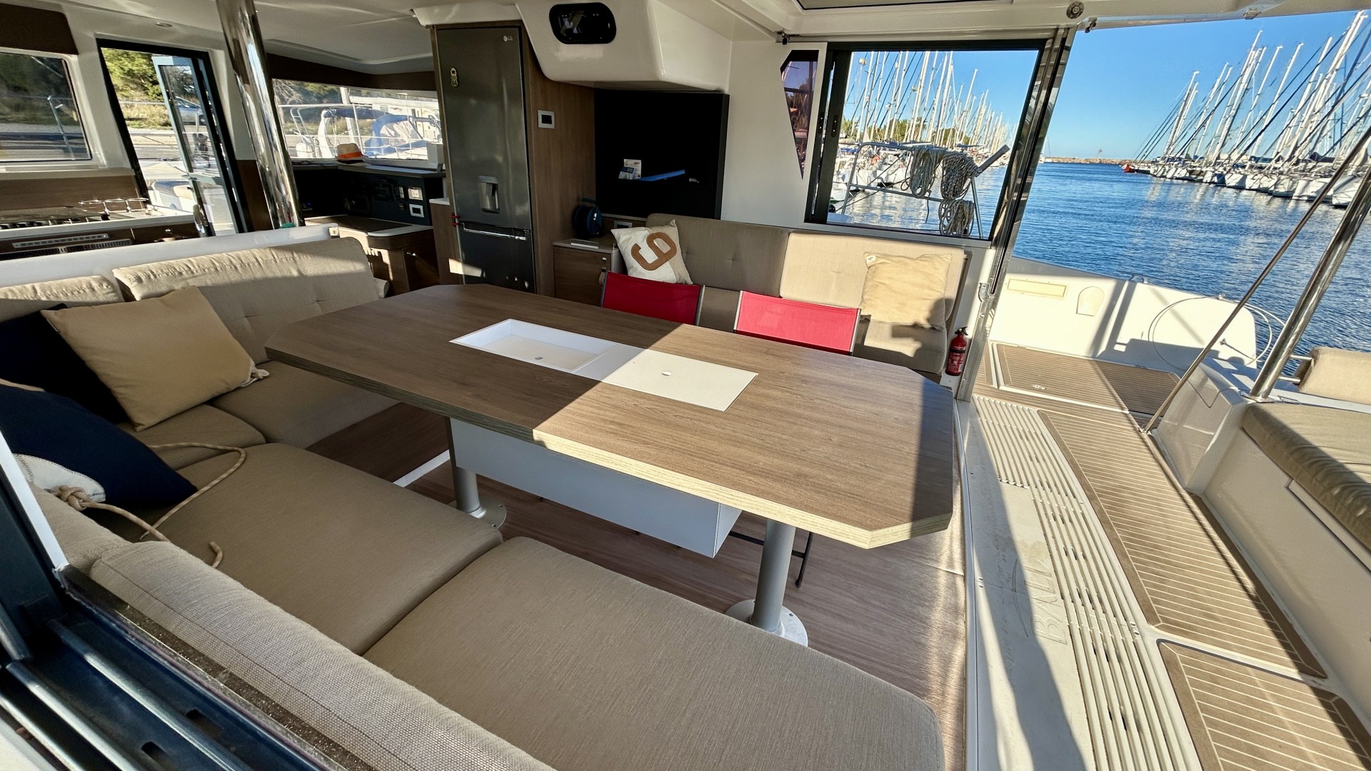 CATANA - BALI 4.2 à vendre