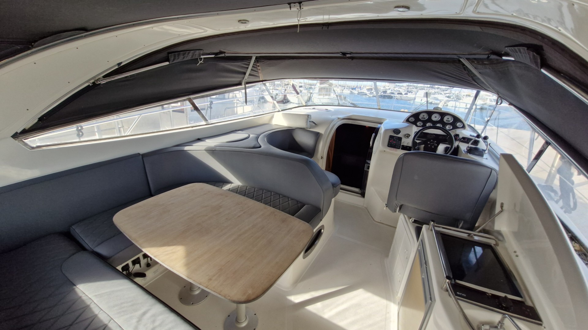 BAVARIA - 37 SPORT à vendre