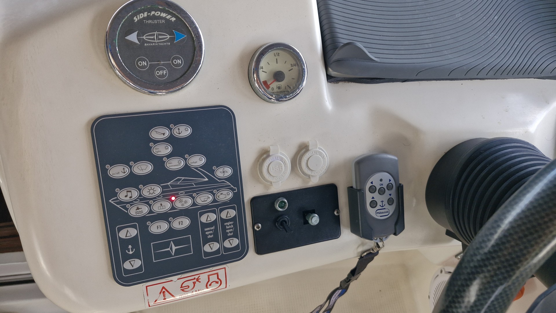 BAVARIA - 37 SPORT à vendre