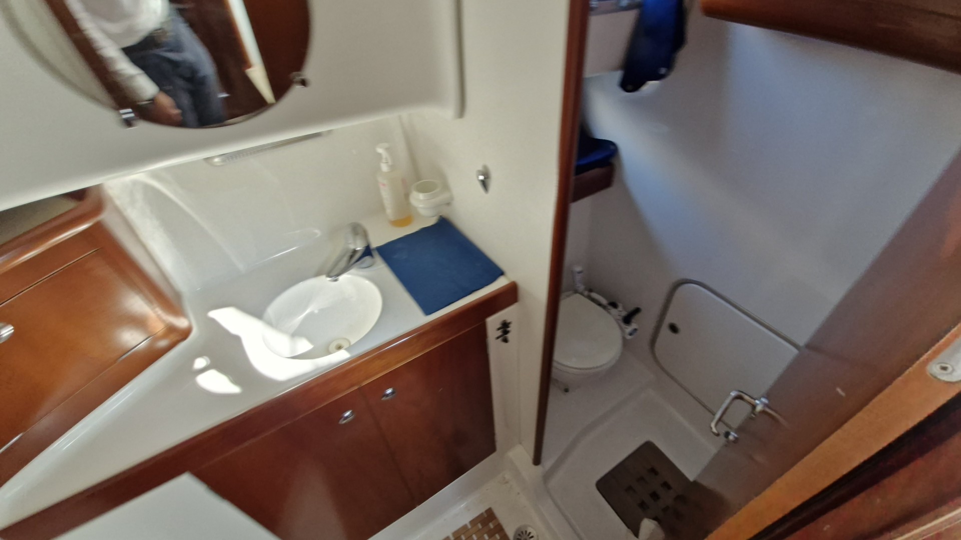 BENETEAU - ANTARES 10.80 à vendre