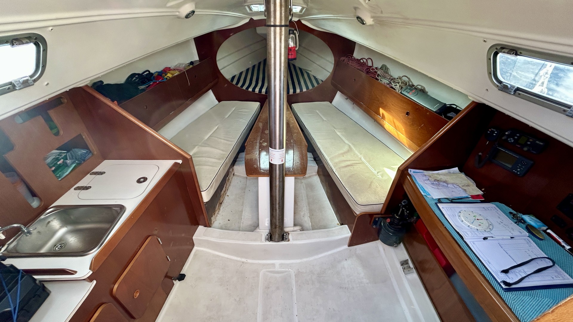 BENETEAU - FIRST 27.7 à vendre