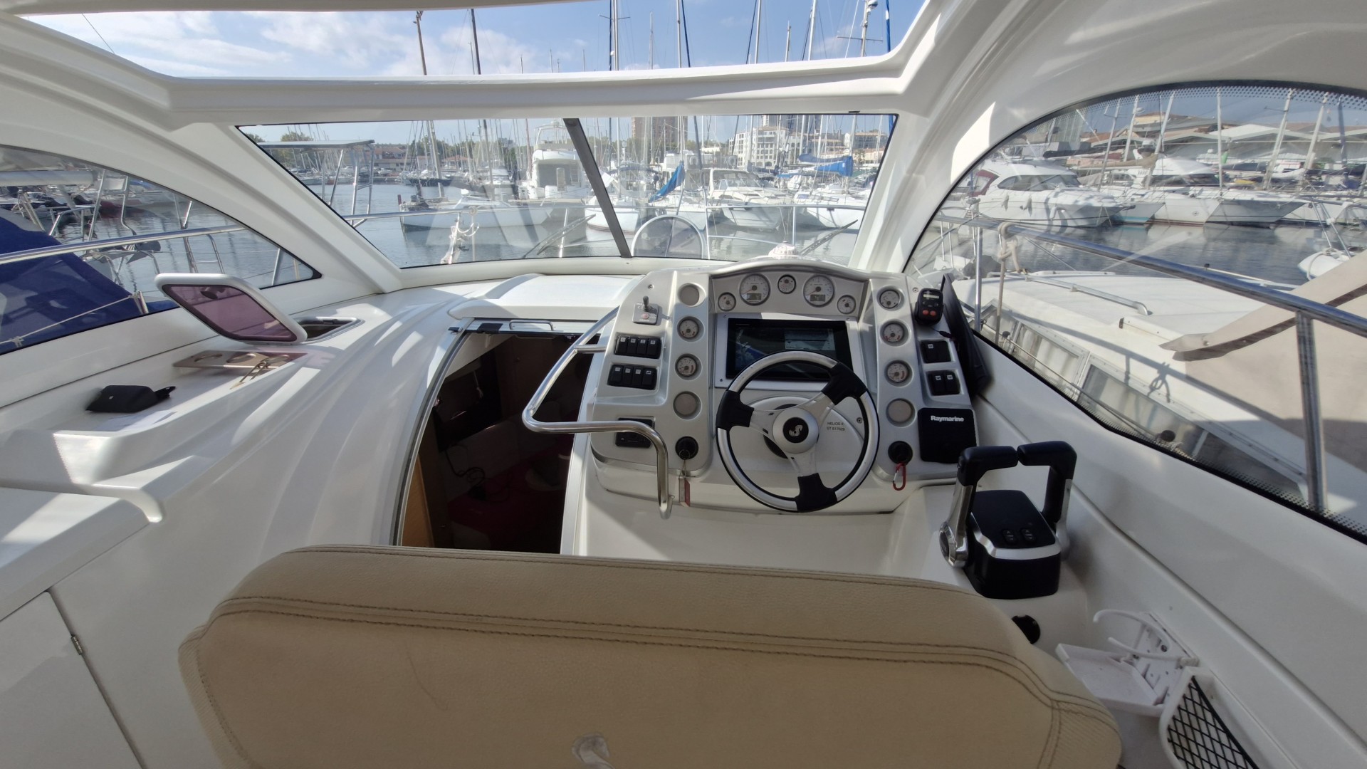 BENETEAU - MONTE CARLO 32 à vendre