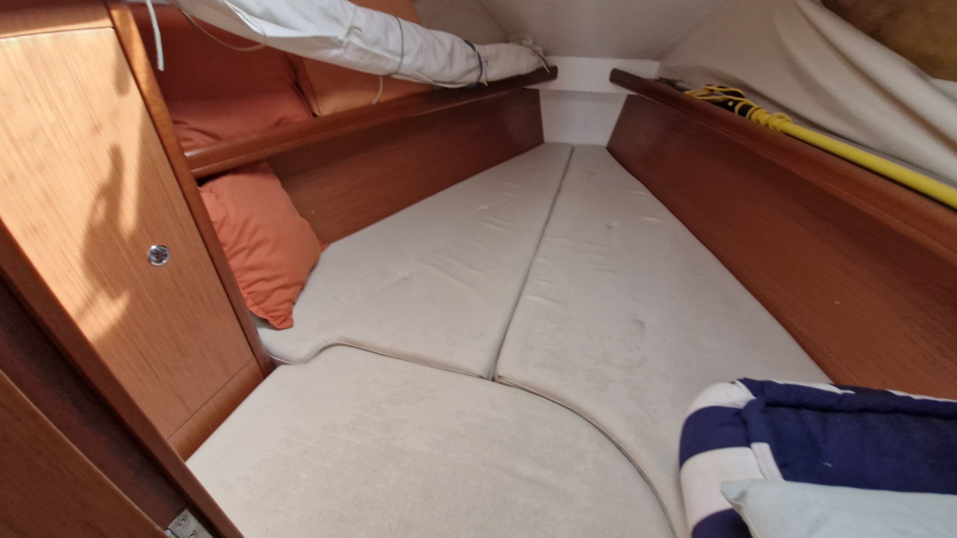 BENETEAU - OCEANIS 323 à vendre