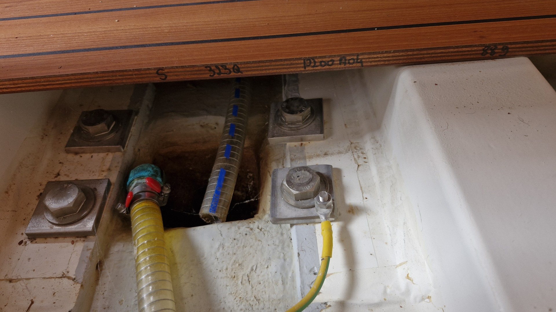 BENETEAU - OCEANIS 323 à vendre