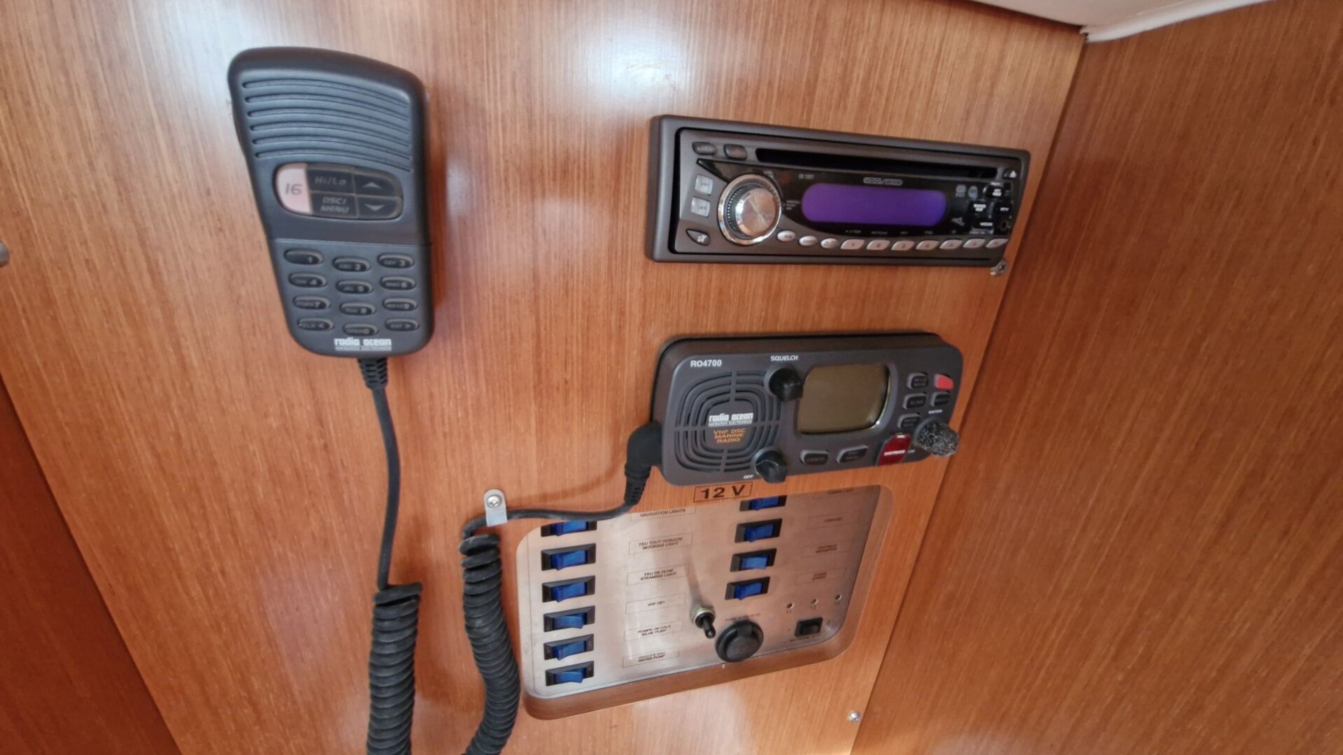 BENETEAU - OCEANIS 323 à vendre