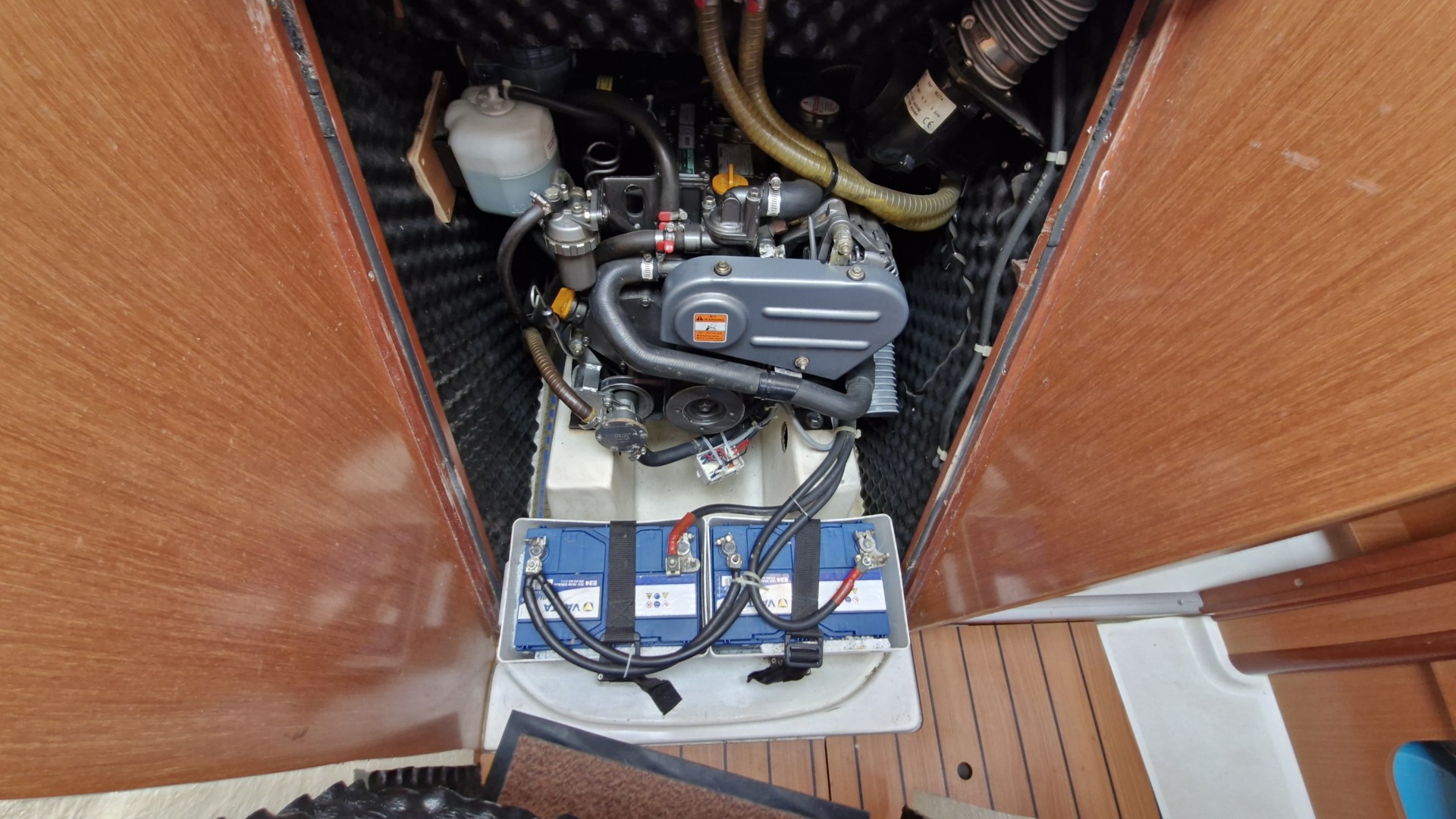 BENETEAU - OCEANIS 323 à vendre