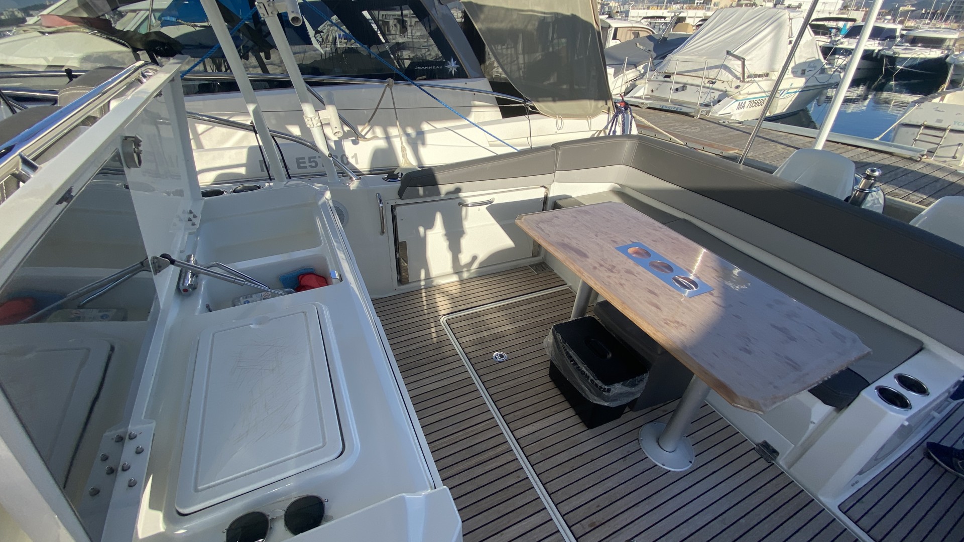 JEANNEAU - CAP CAMARAT 10.5 WA à vendre