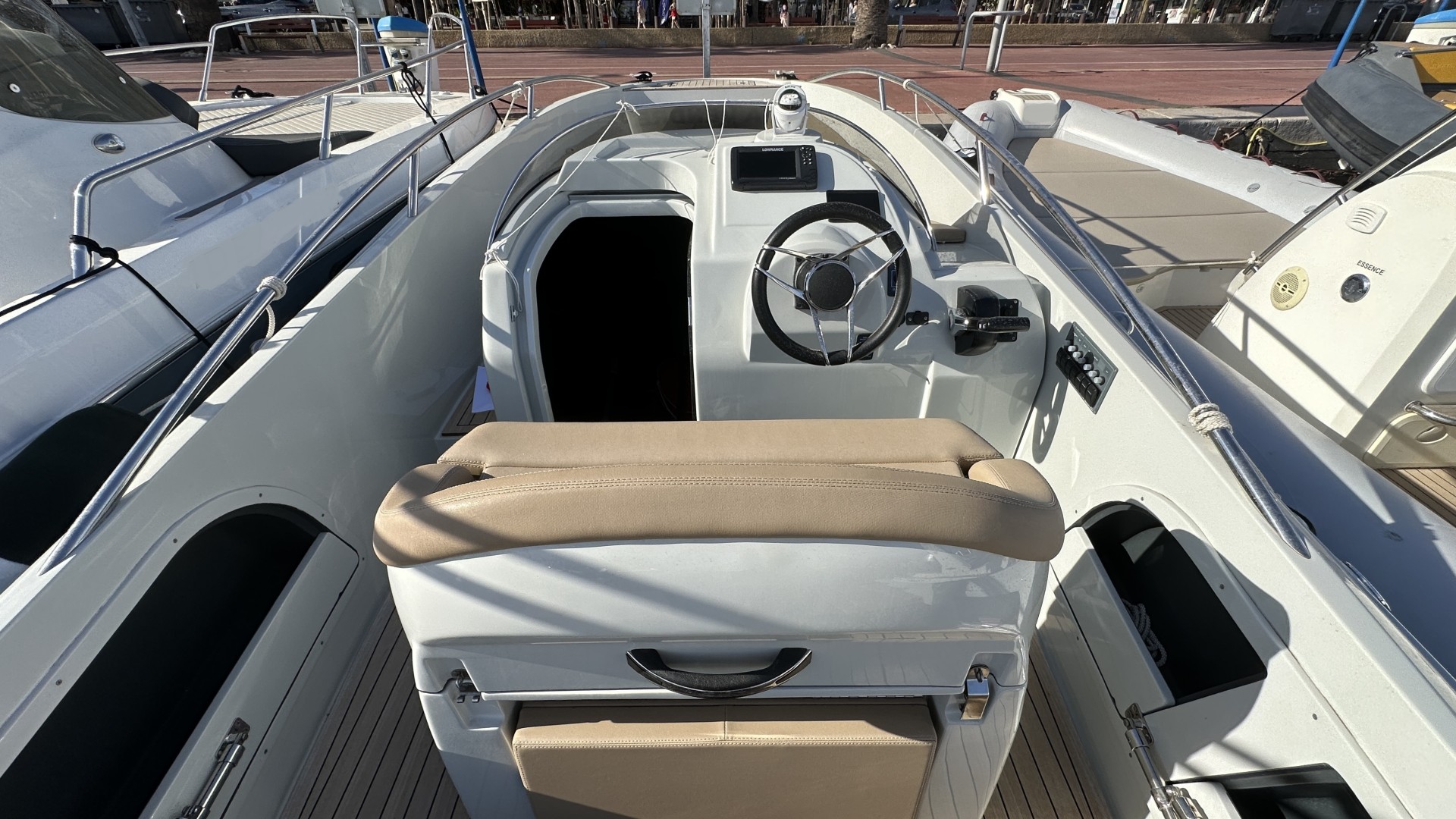 CLEAR MARINE - LIBRA 750 OPEN à vendre